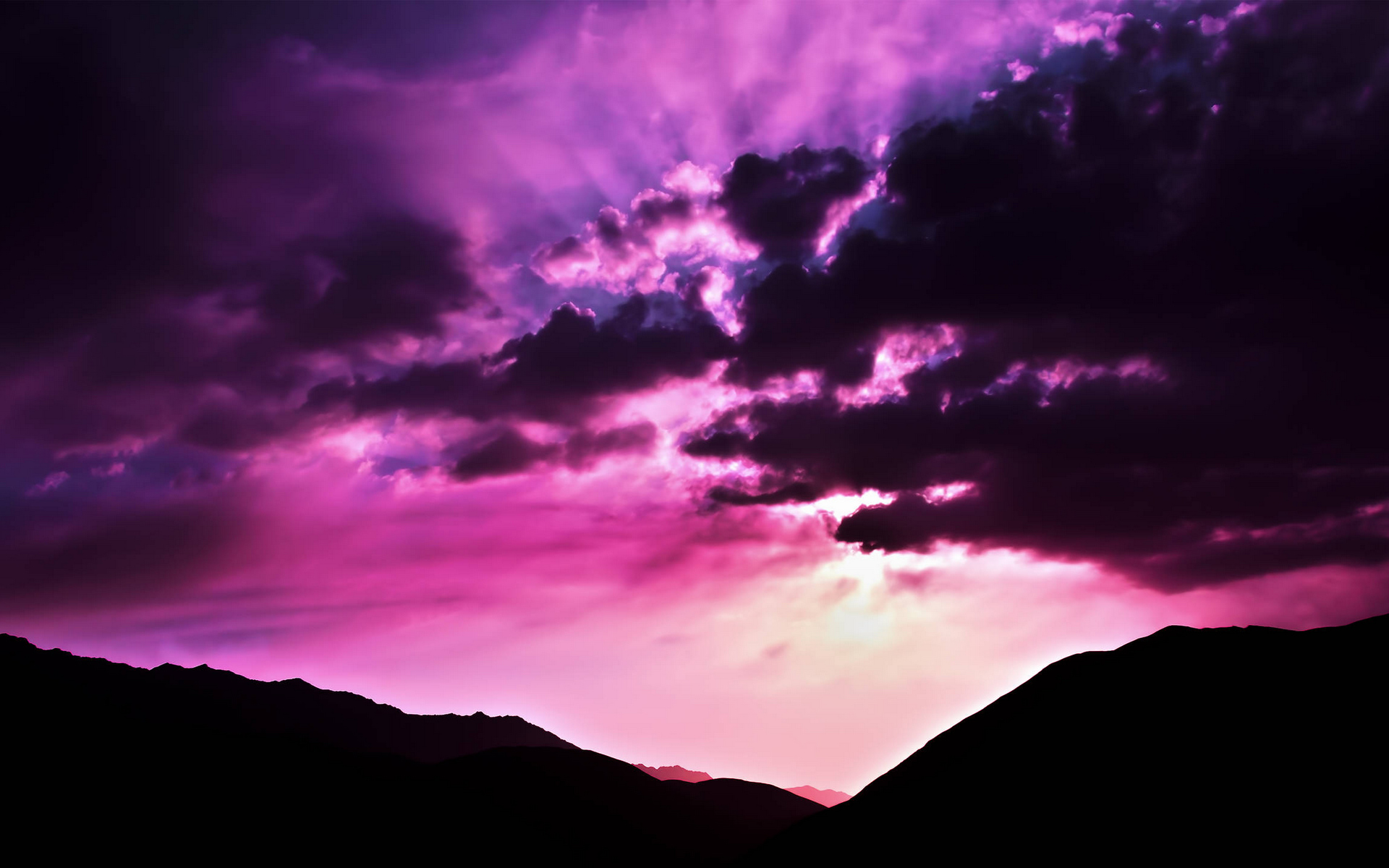 桌面上的壁纸紫色 云彩 日落