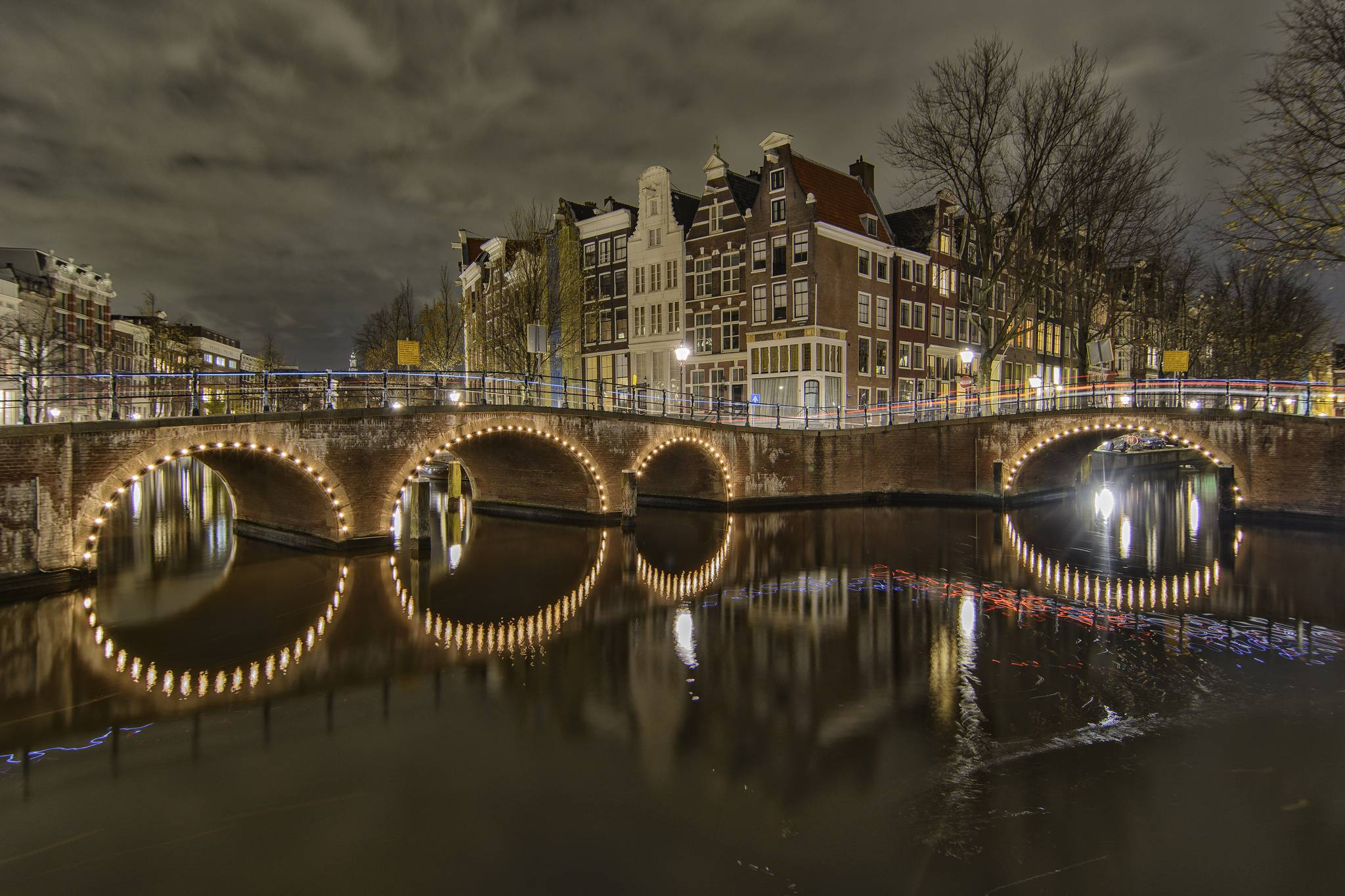 Photo free the capital and the largest city of the Netherlands, night city, Netherlands