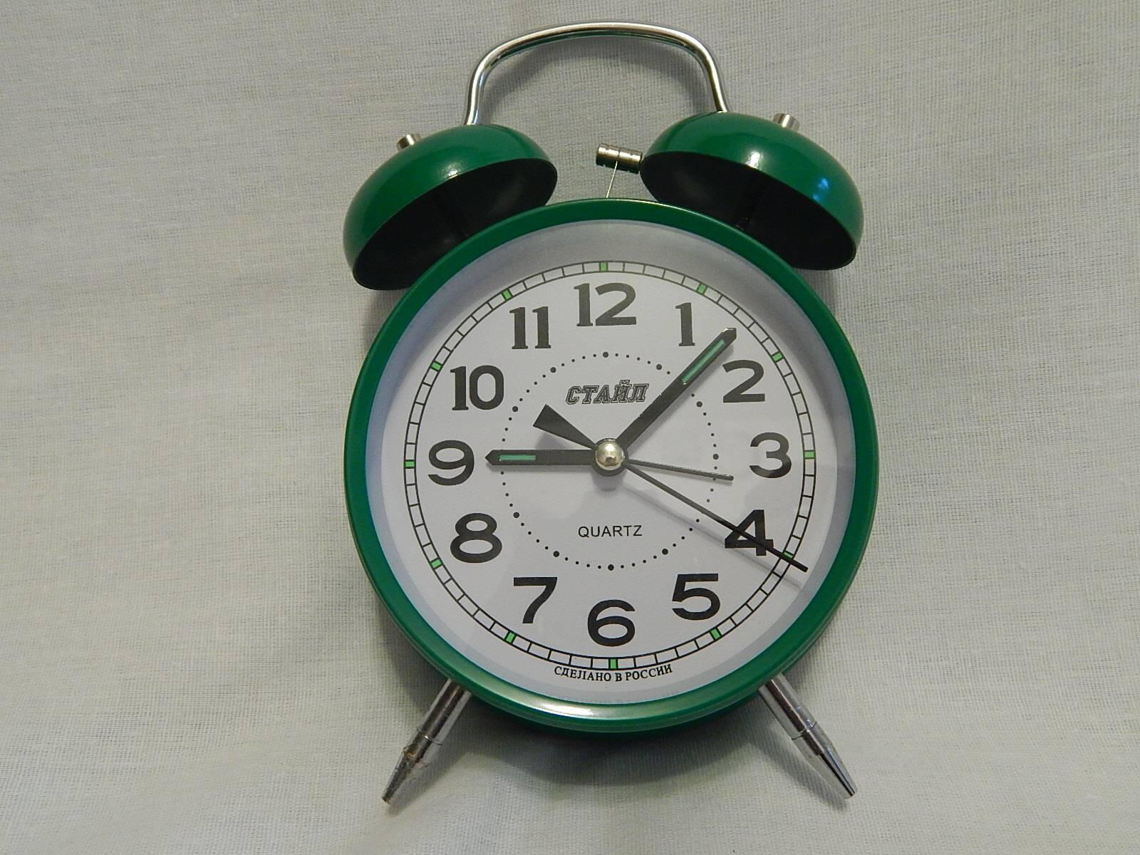 Обои будильник часы Стайл на рабочий стол