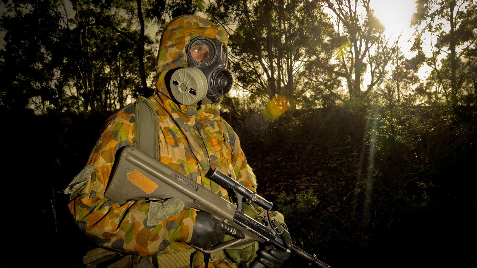 Wallpapers Soldat suit chemical on the desktop