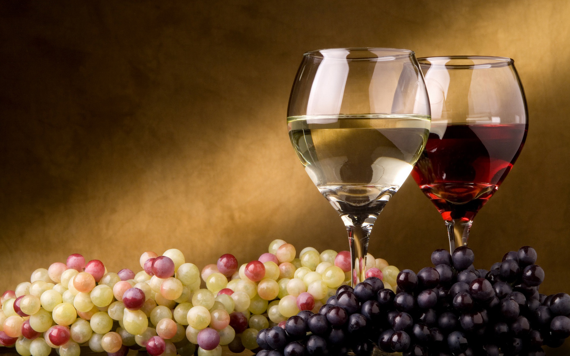 Wallpapers grapes drinks white on the desktop