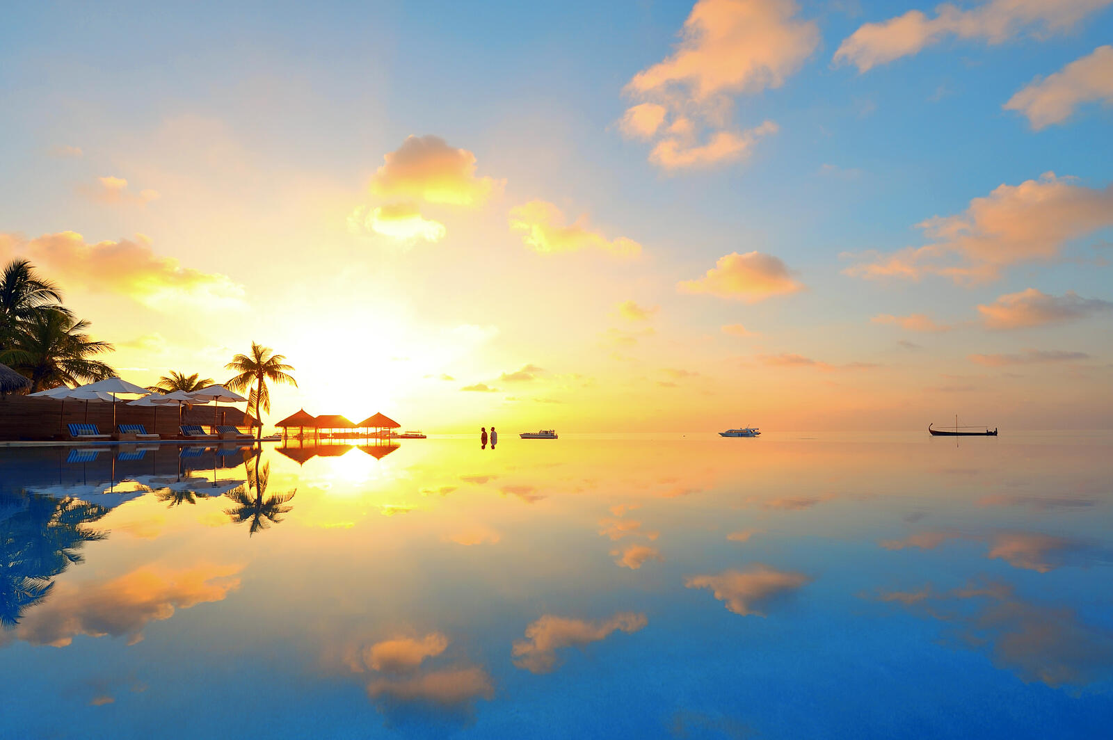 Wallpapers sunset sea swimming pool on the desktop