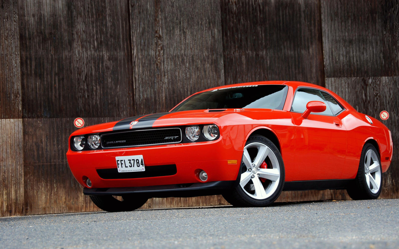 Wallpapers Dodge Challenger Muscle Car on the desktop