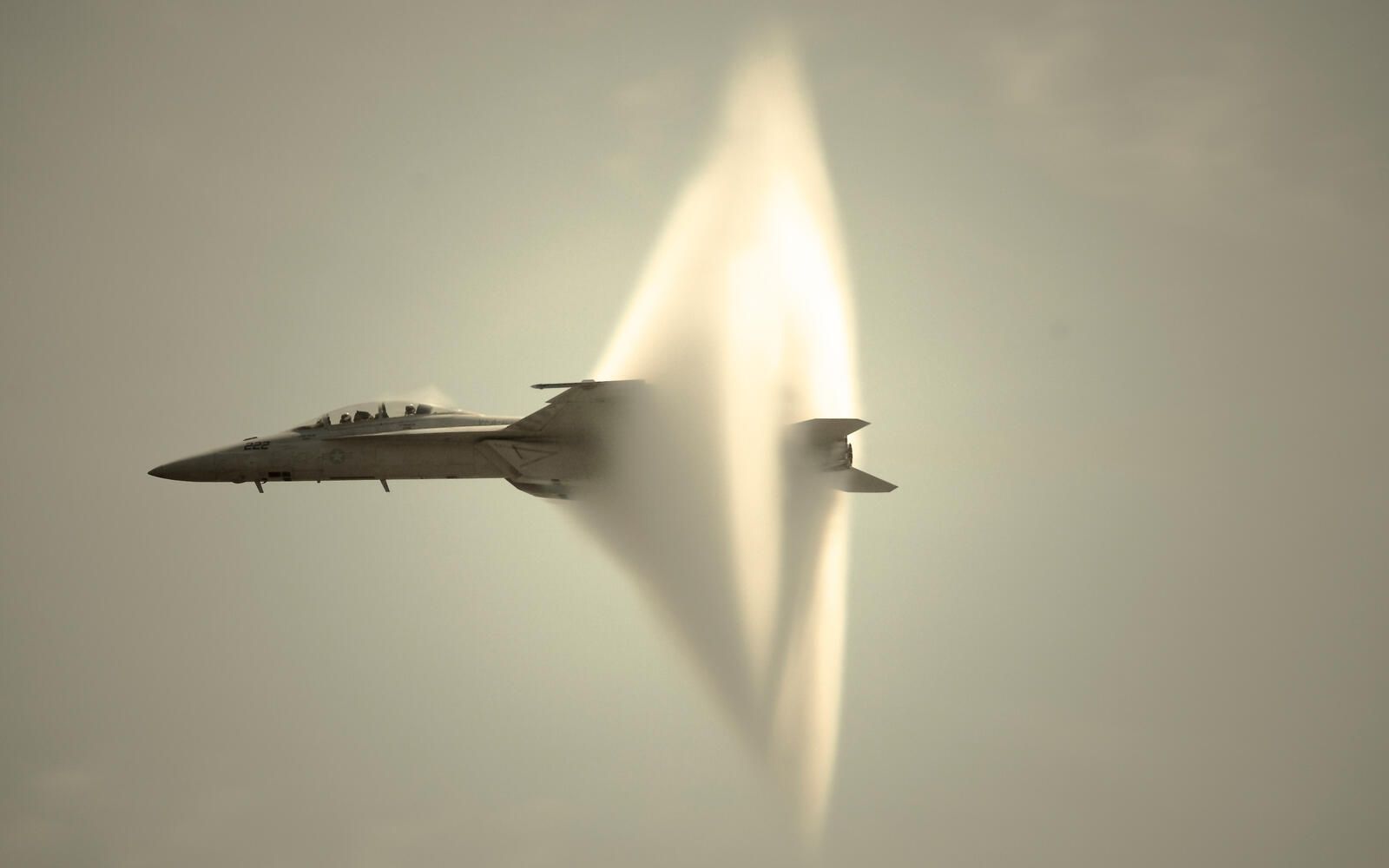 Wallpapers smoke height wing on the desktop