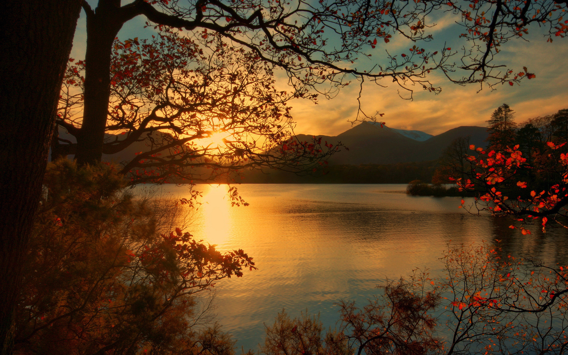 Wallpapers landscapes lake autumn on the desktop