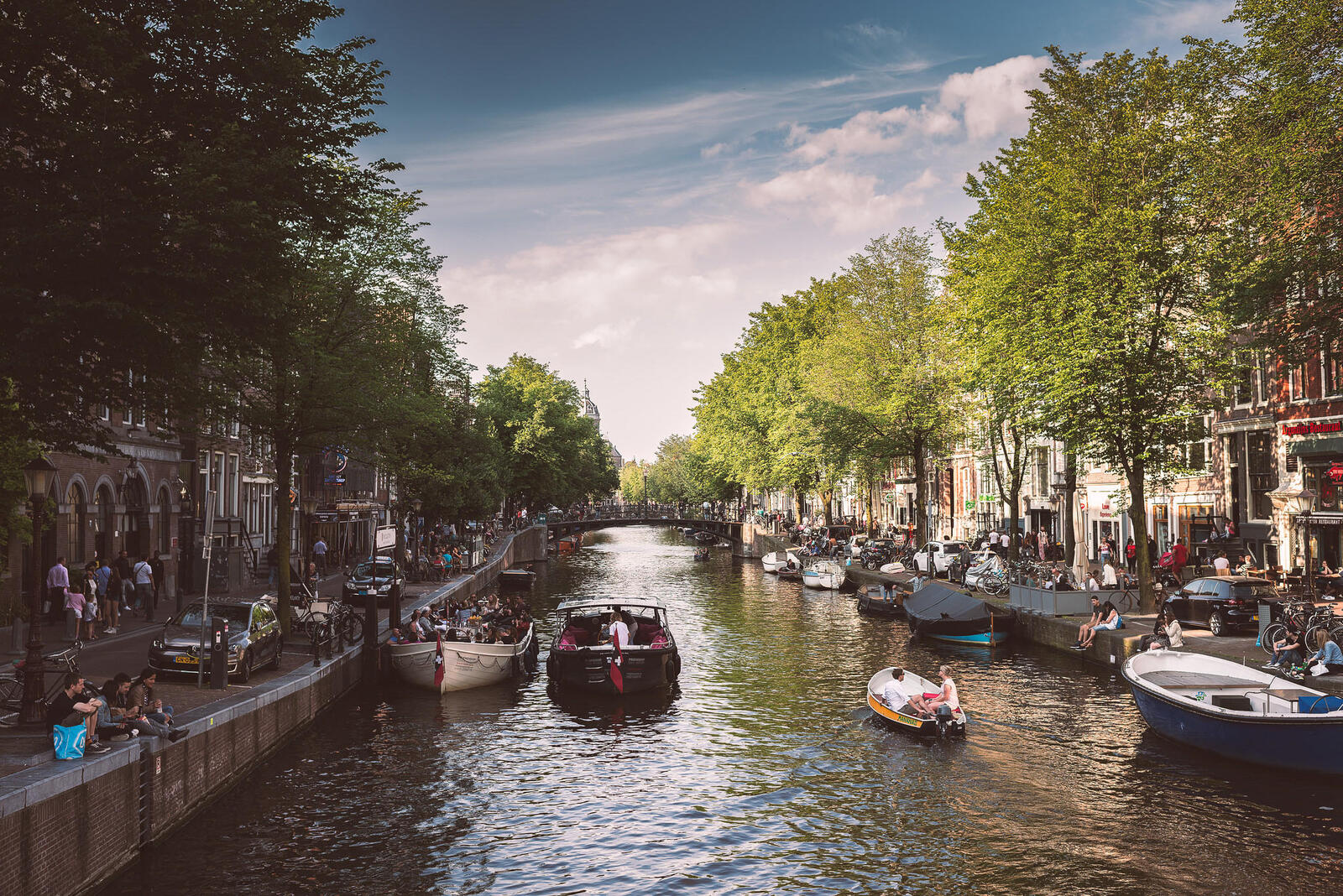 Обои Амстердам Нидерланды лодки на рабочий стол
