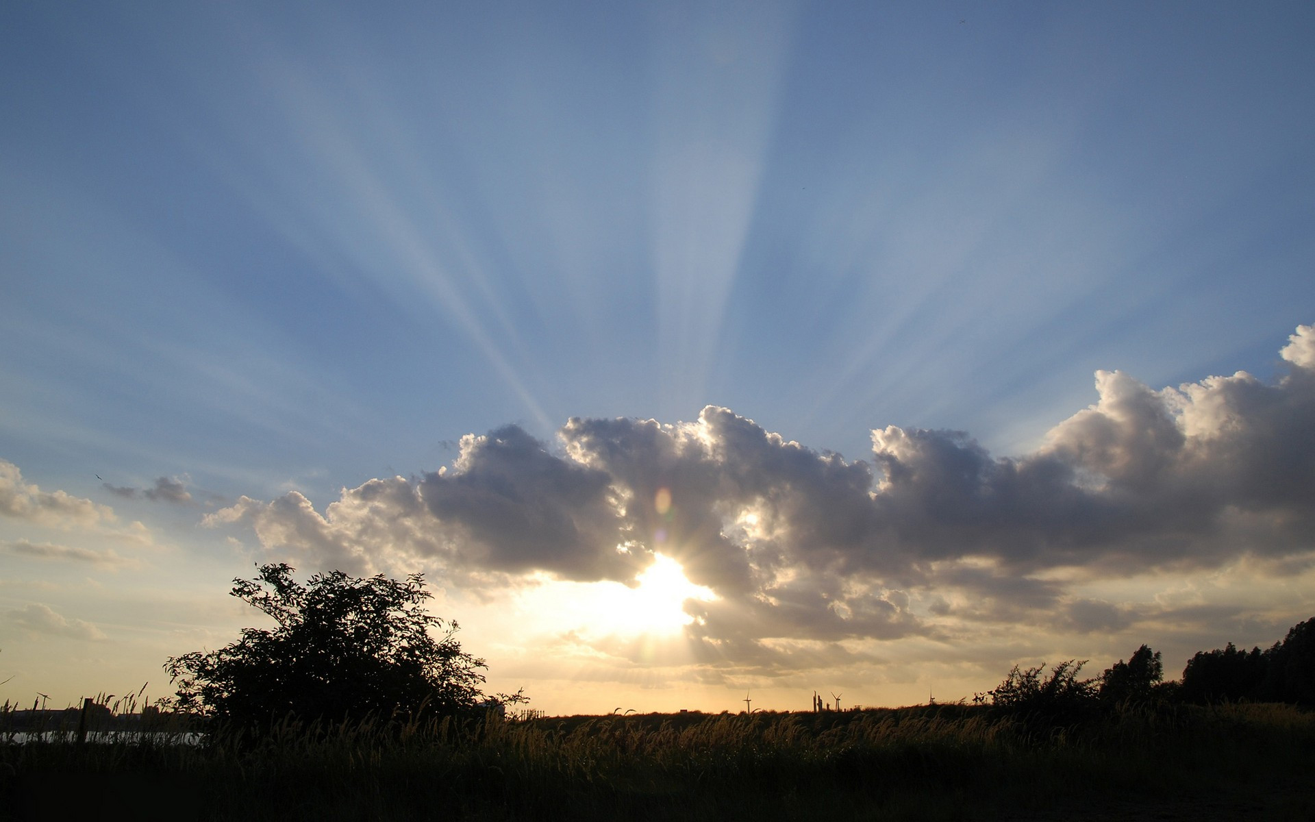 Бесплатное фото Обои солнце, небо, облака на телефон высокого качества