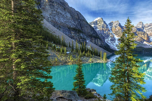 Download banff national park, moraine lake wallpaper to your phone for free