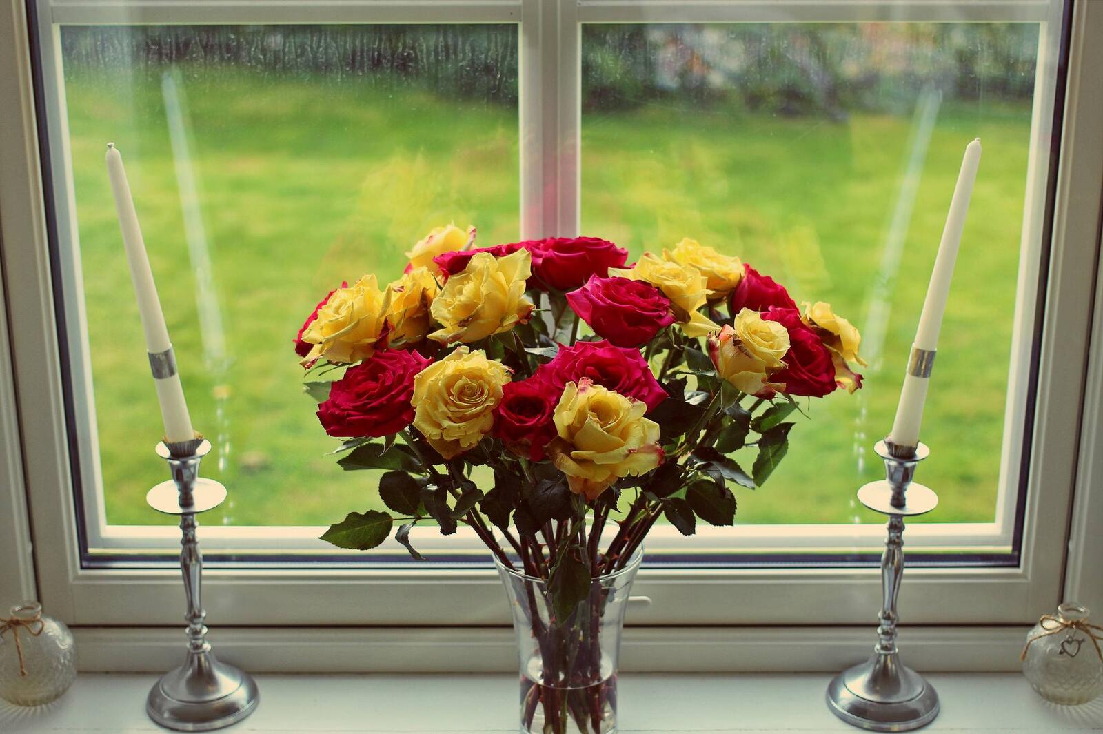 Обои розы свечи цветы на рабочий стол