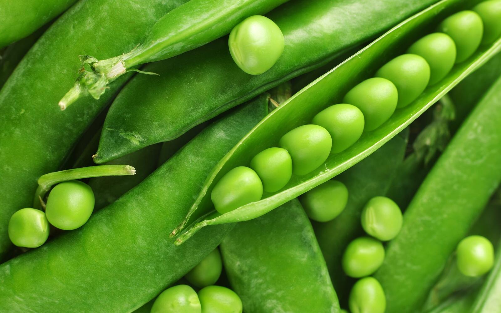 Free photo Green peas