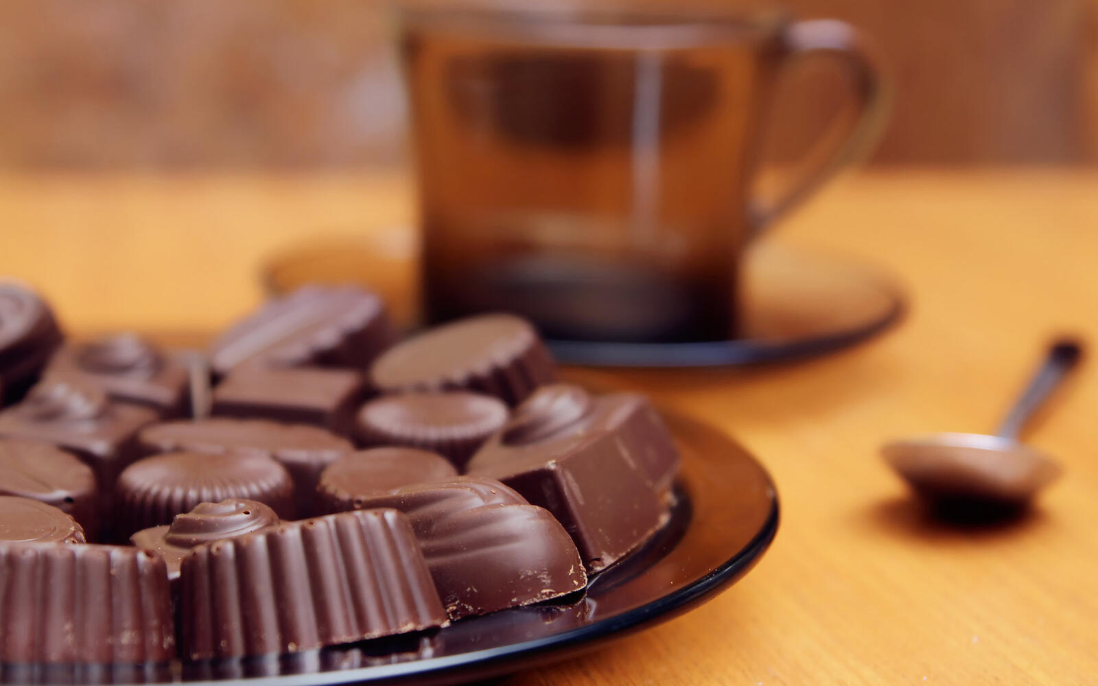 Обои конфеты чай шоколад на рабочий стол