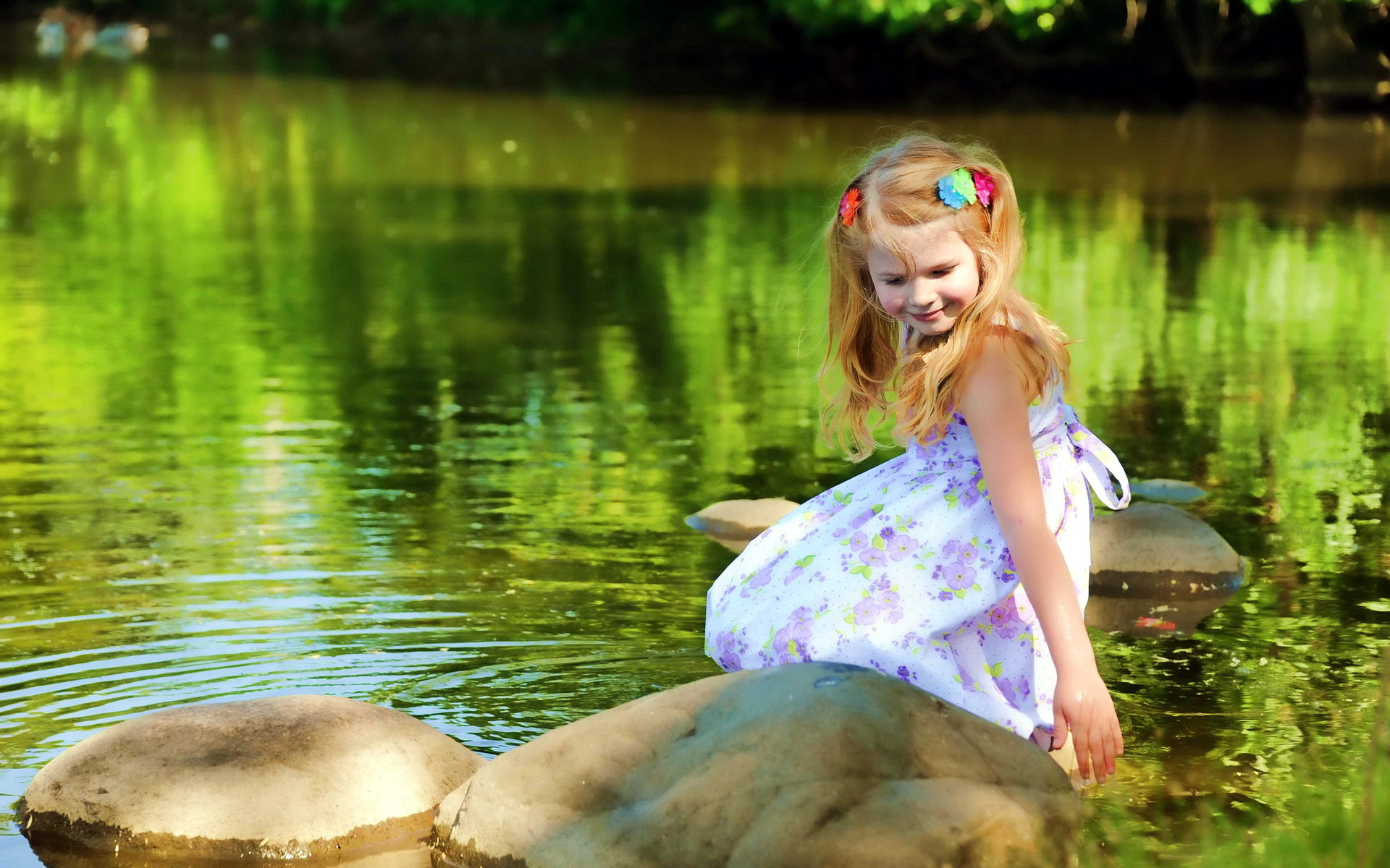 Фото бесплатно девочка, пруд, река