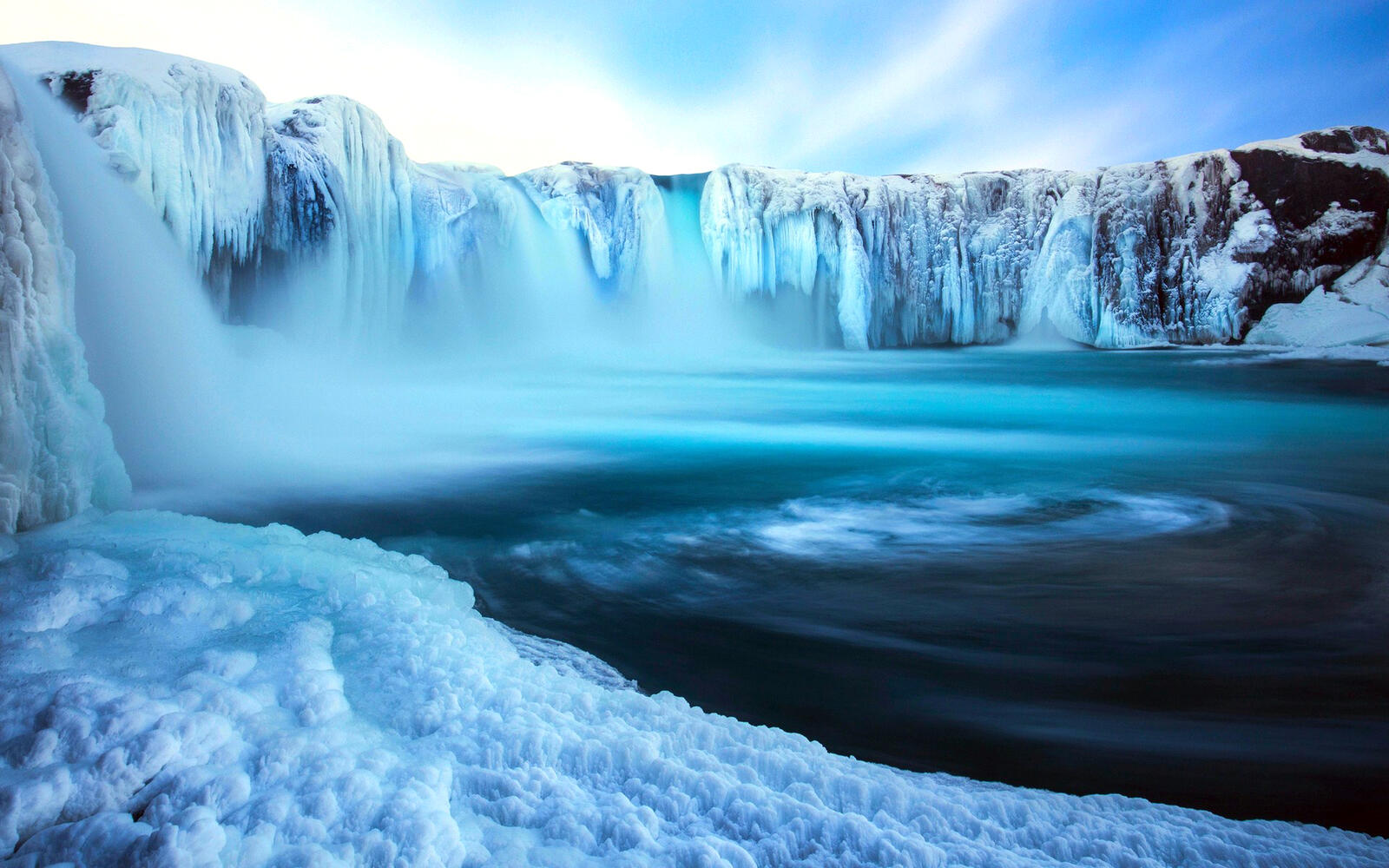 桌面上的壁纸冰岛 瀑布 结冰