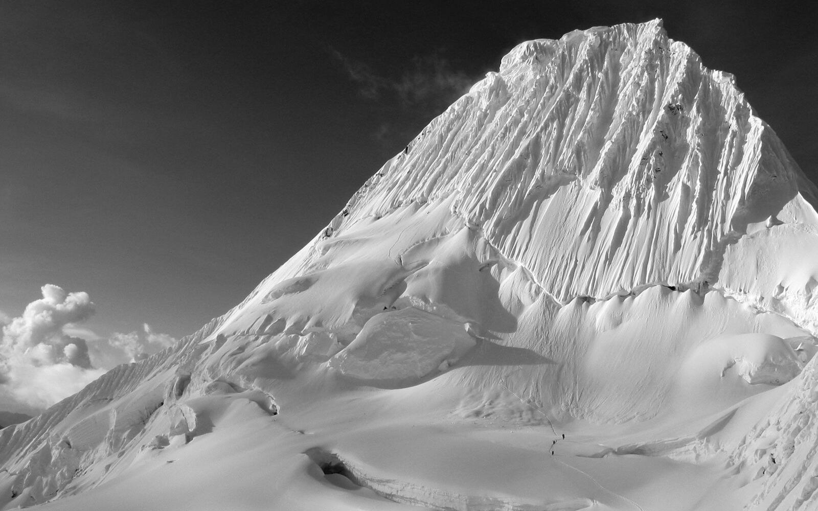 Wallpapers mountain snow cliff on the desktop