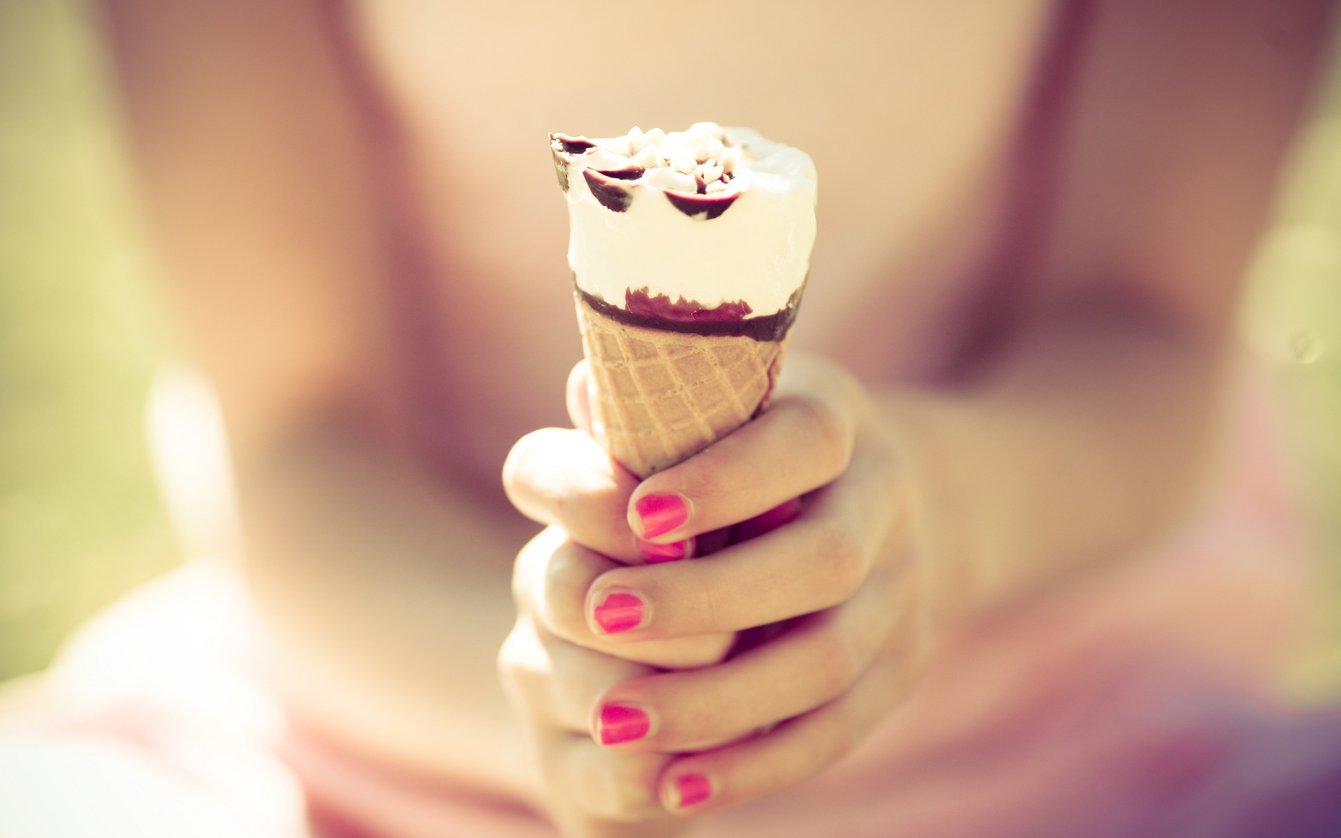 Wallpapers ice cream horn chocolate on the desktop