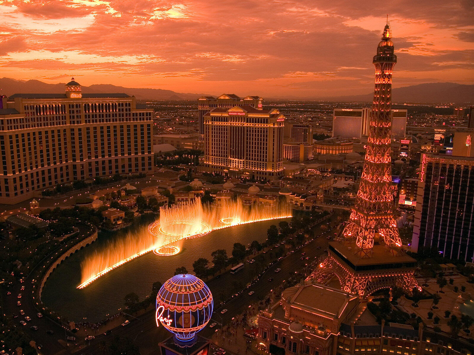 Wallpapers Vegas city fountain on the desktop