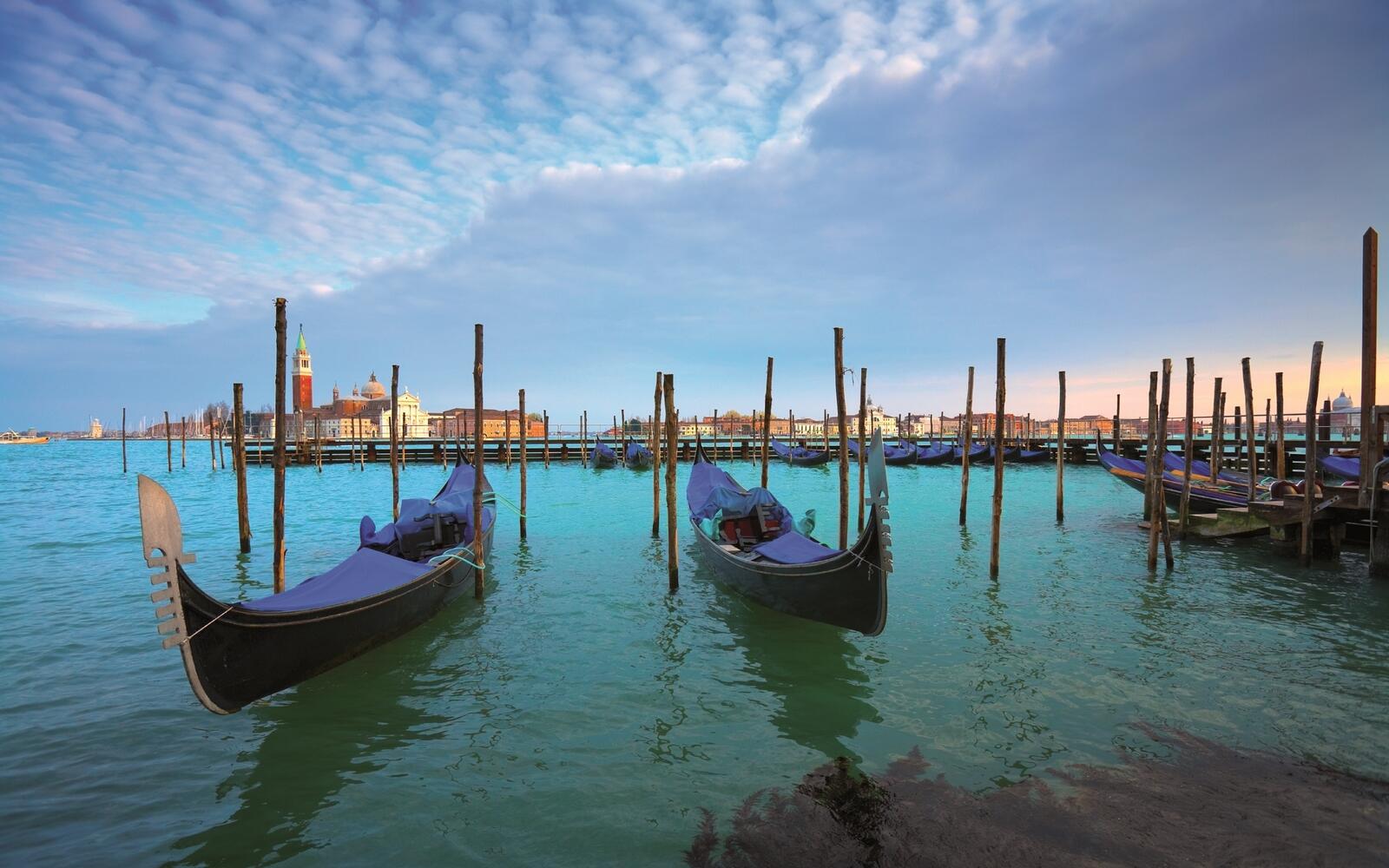 Обои венеция море гондолы на рабочий стол