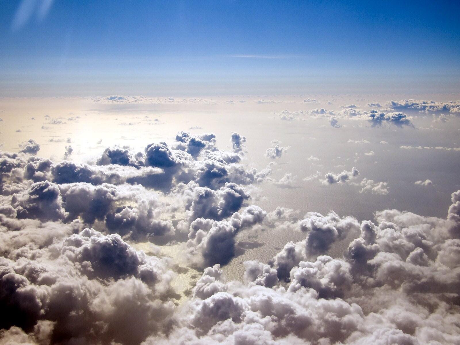 Wallpapers sky clouds fluffy on the desktop