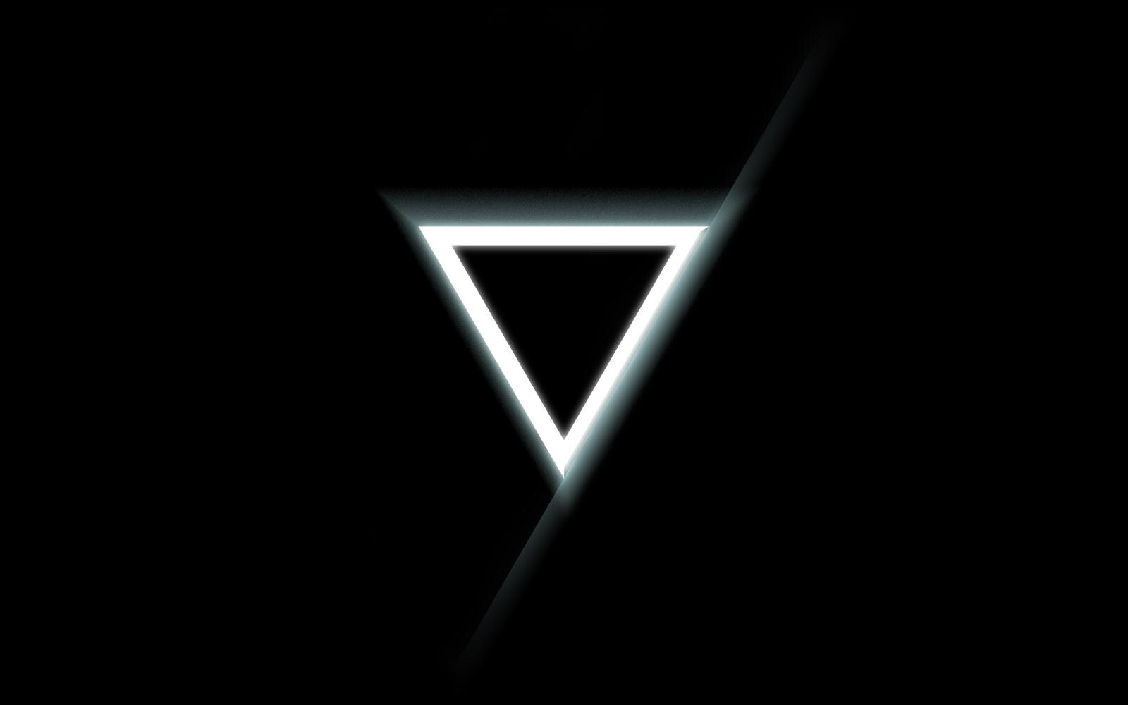 Wallpapers background black triangle on the desktop
