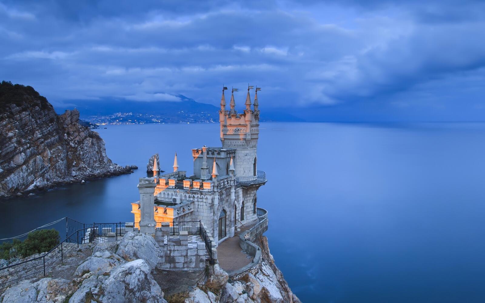 Wallpapers castle swallow s nest Crimea on the desktop