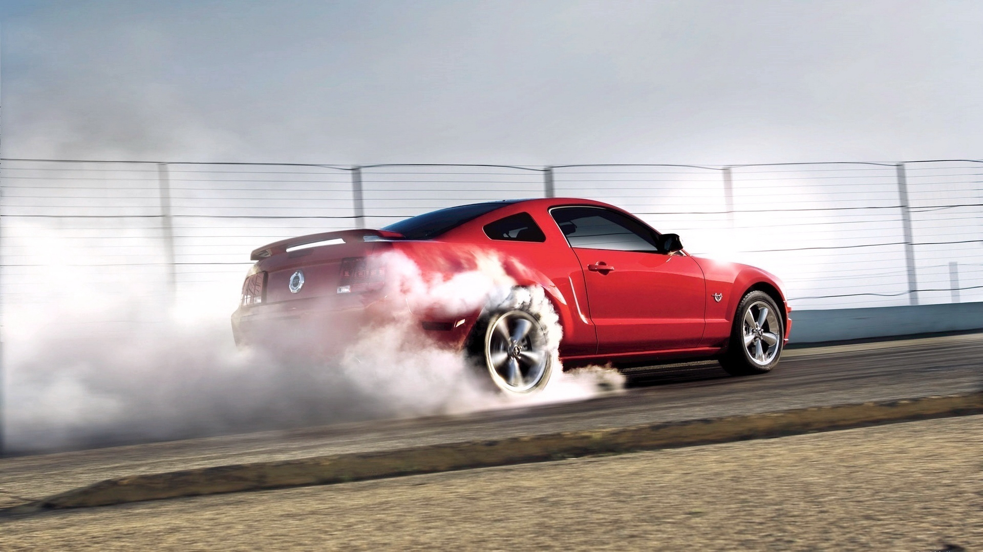 Wallpapers Ford Mustang red on the desktop