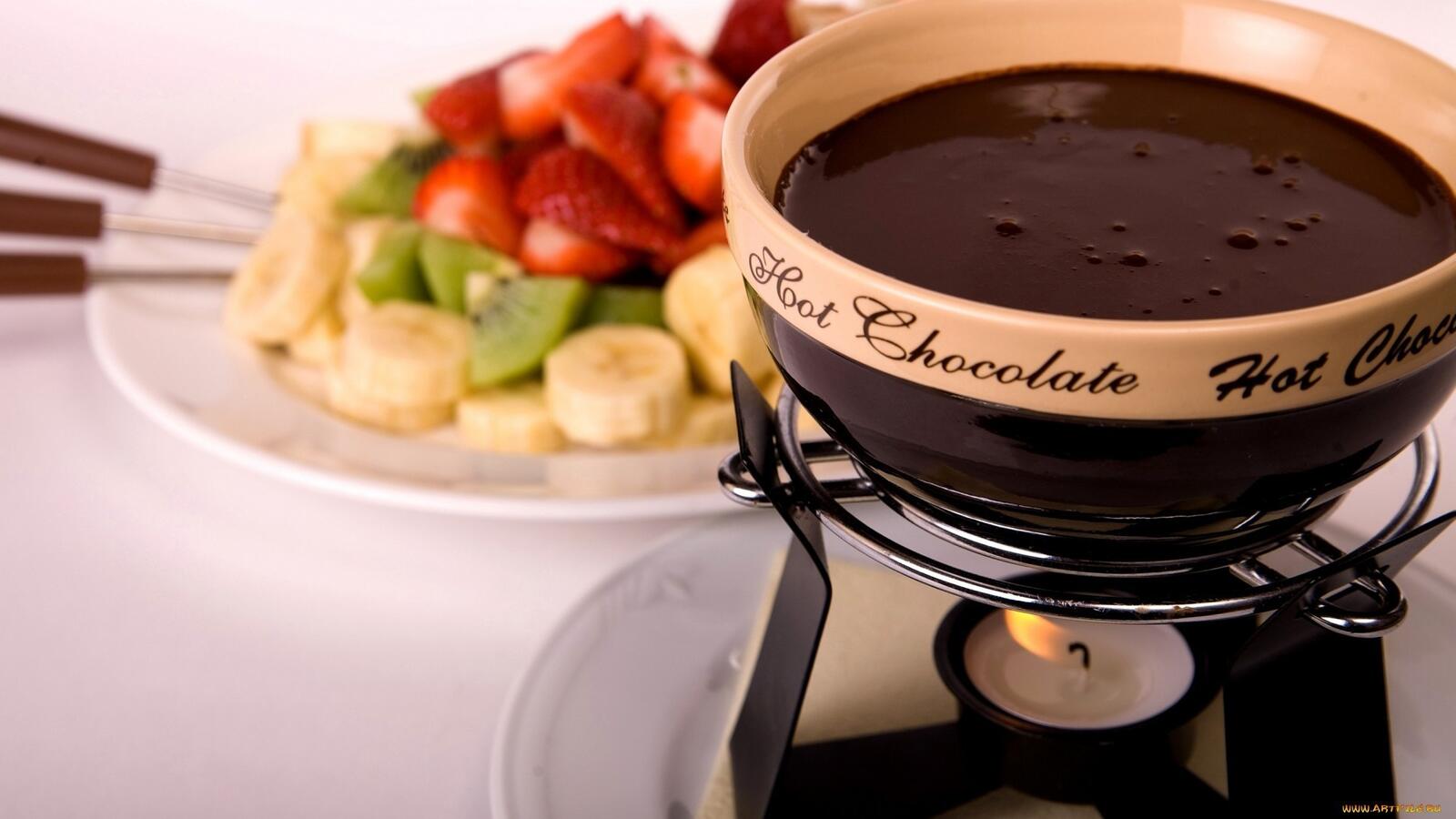 Обои горячий шоколад растопленный на рабочий стол