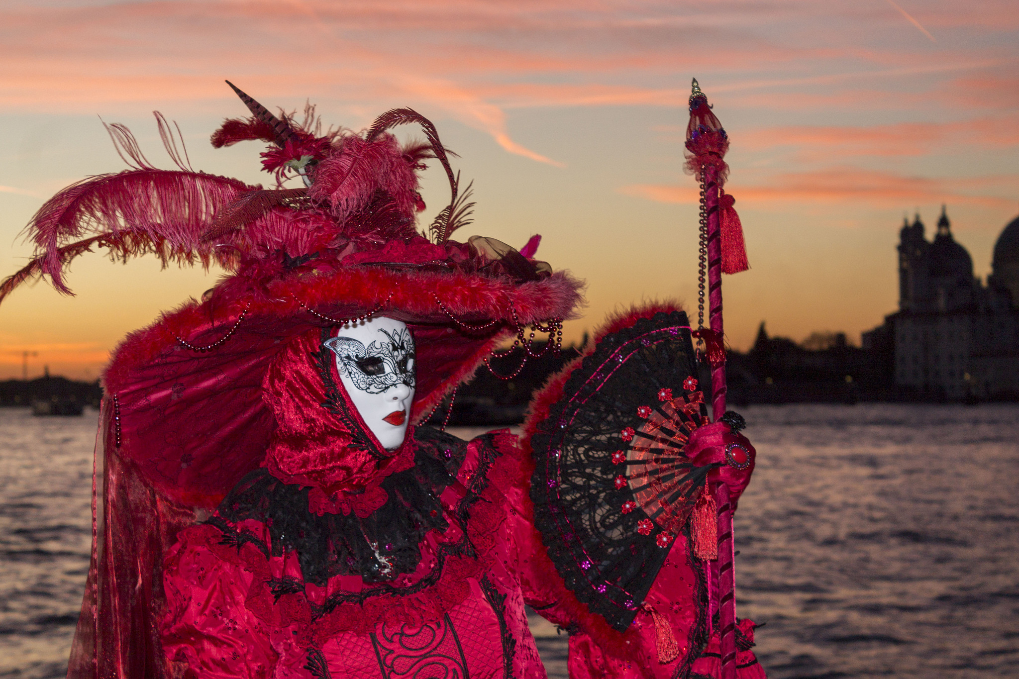 Wallpapers Venetian costume carnival outfits on the desktop