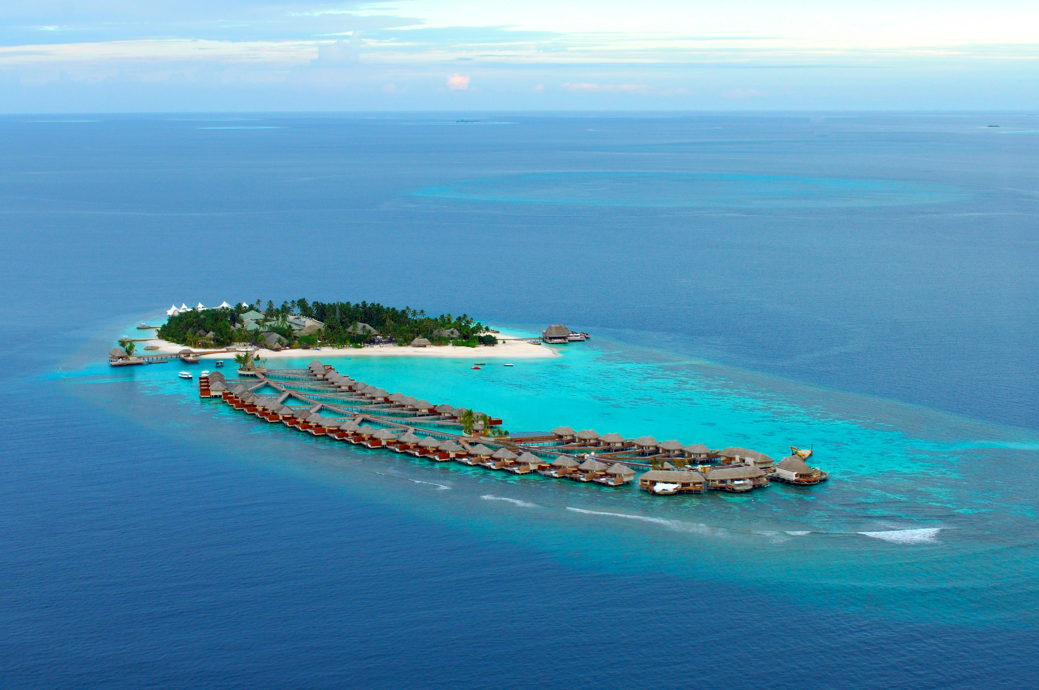 Wallpapers the tropics the maldives seclusion on the desktop