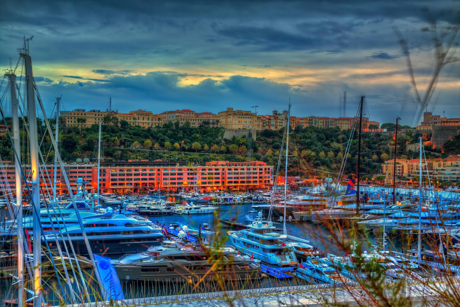Бесплатное фото Скачать заставку порт, монако на телефон бесплатно