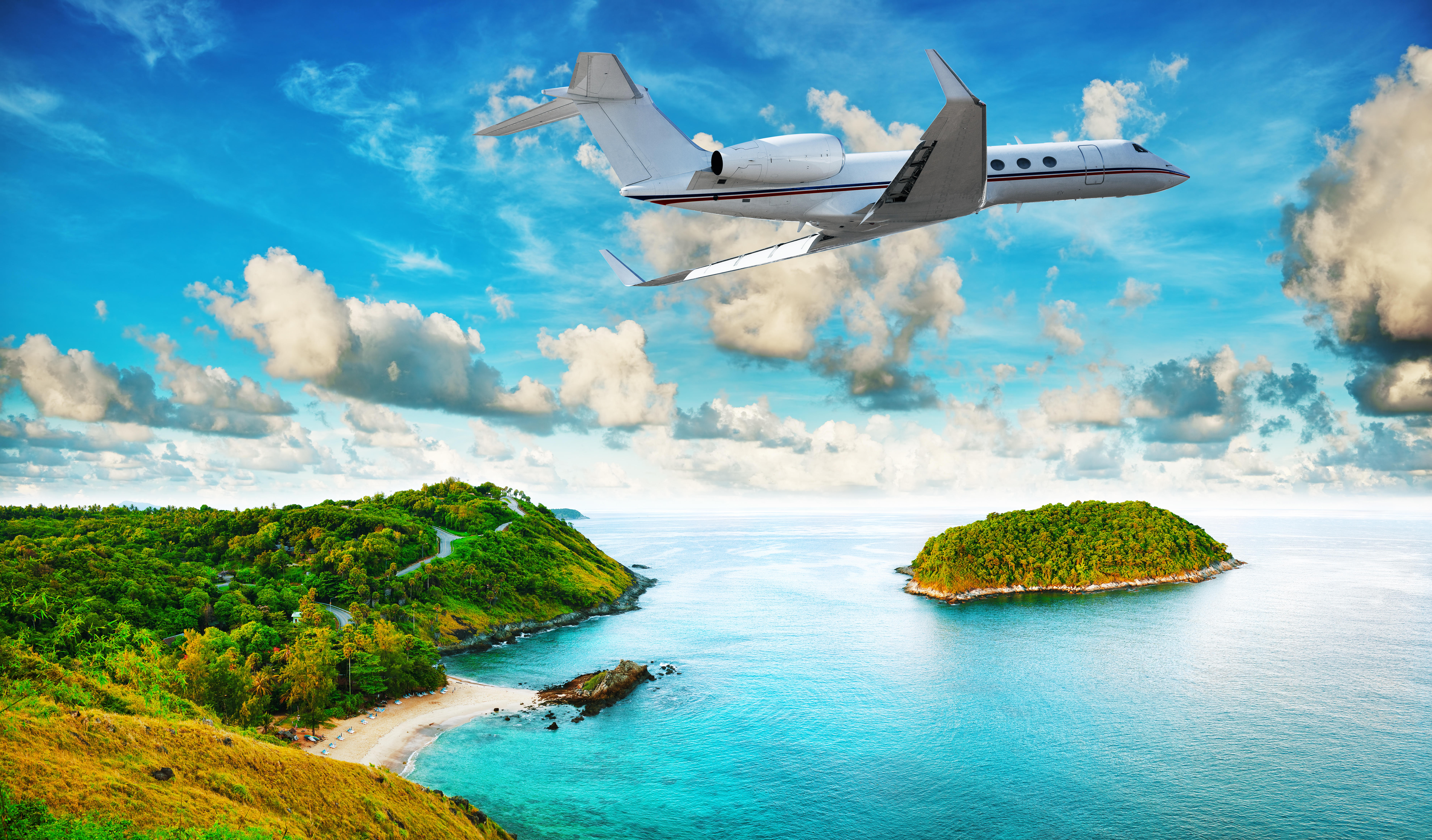 Wallpapers flying over the island sea tropics on the desktop