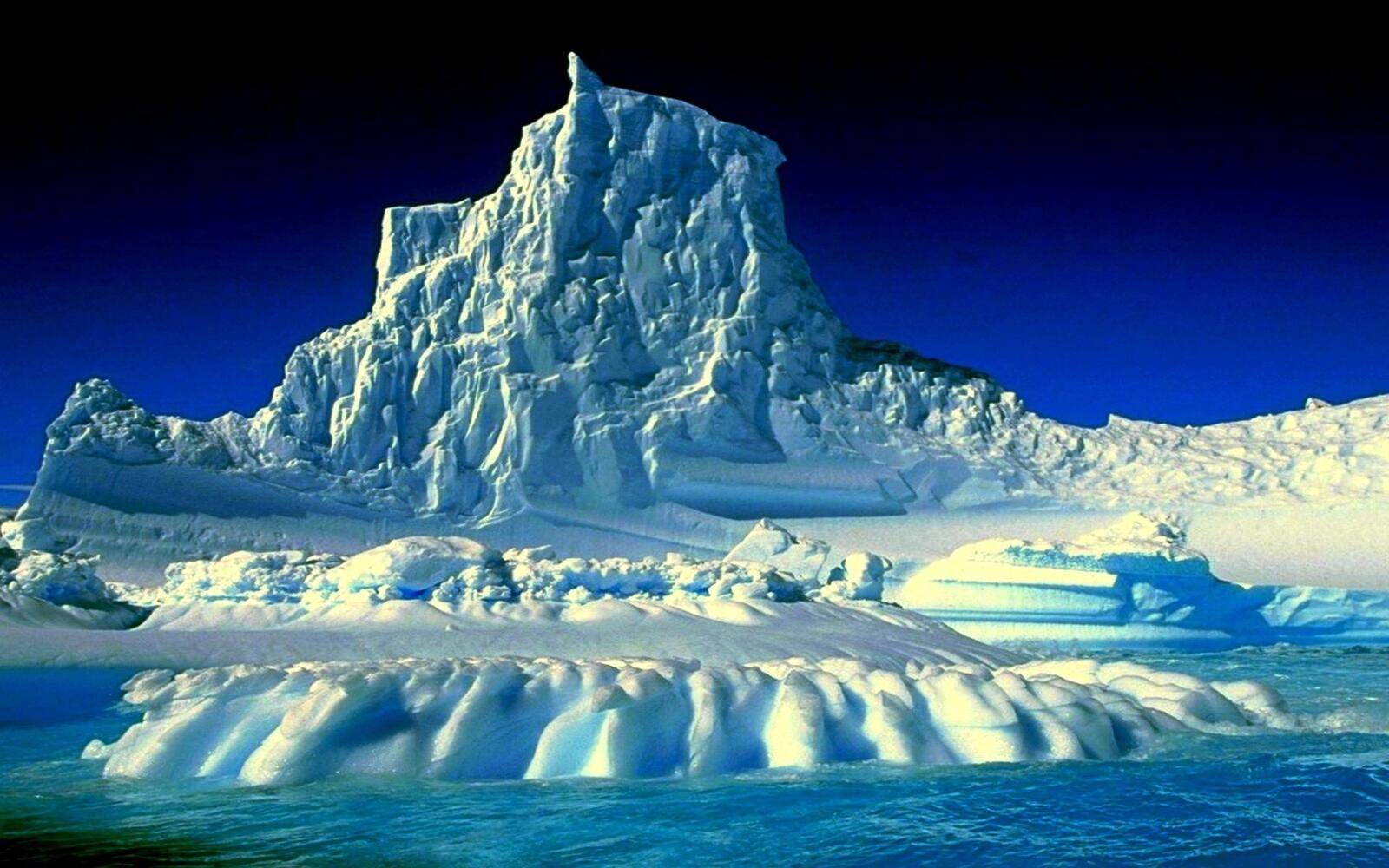 Wallpapers glacier iceberg snow on the desktop