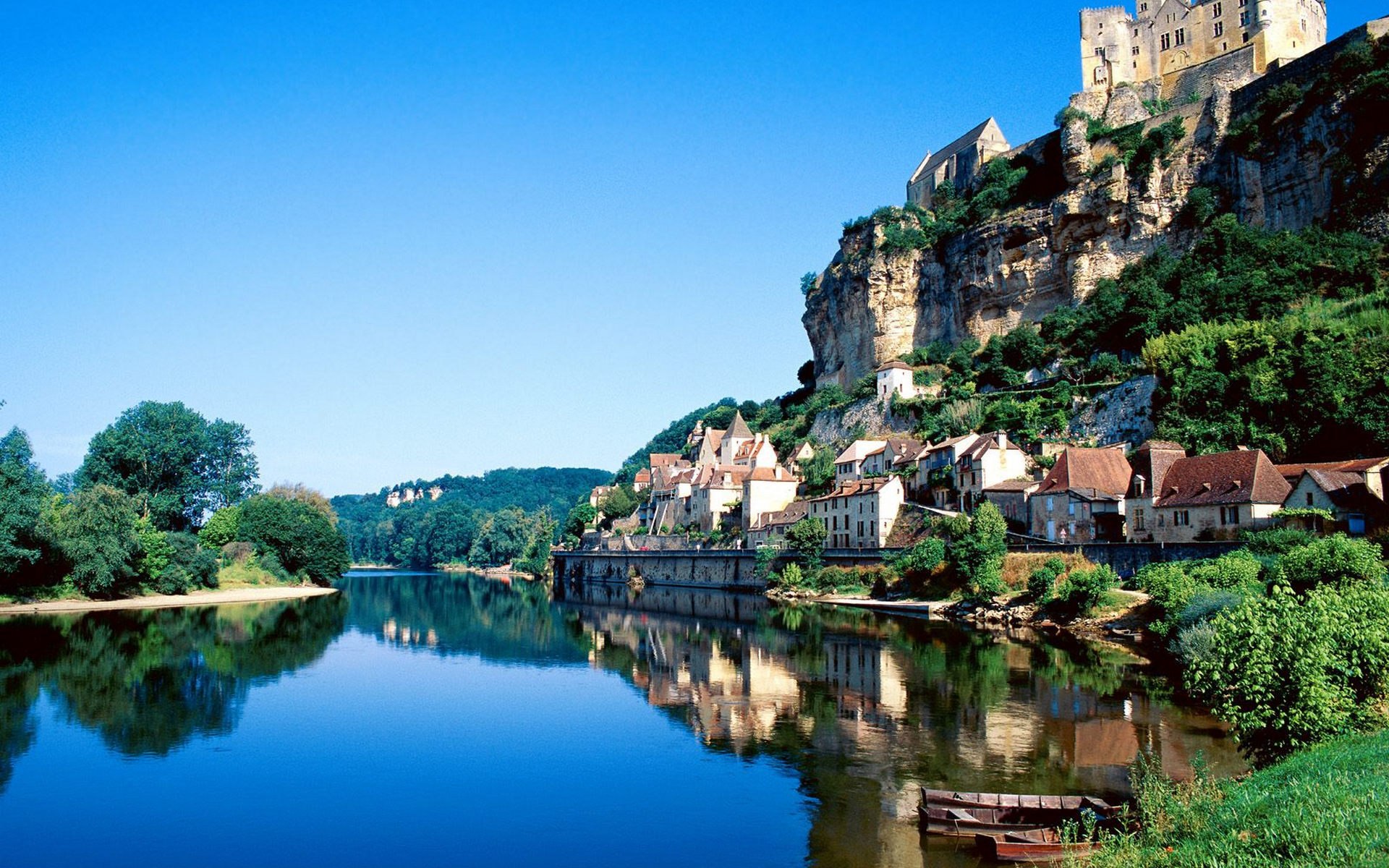 природа река скалы деревья архитектура страны Франция скачать