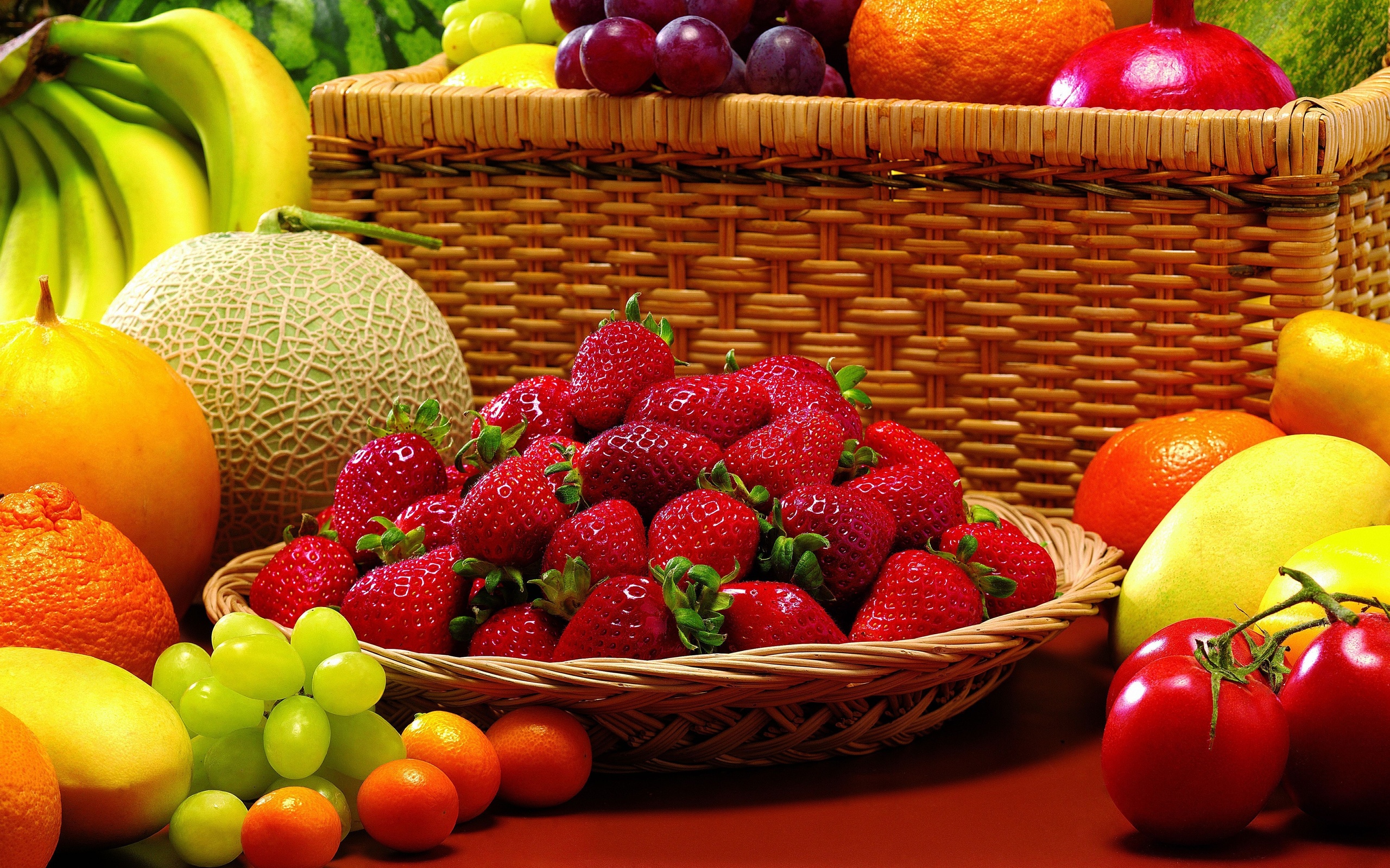 桌面上的壁纸水果 蔬菜 草莓