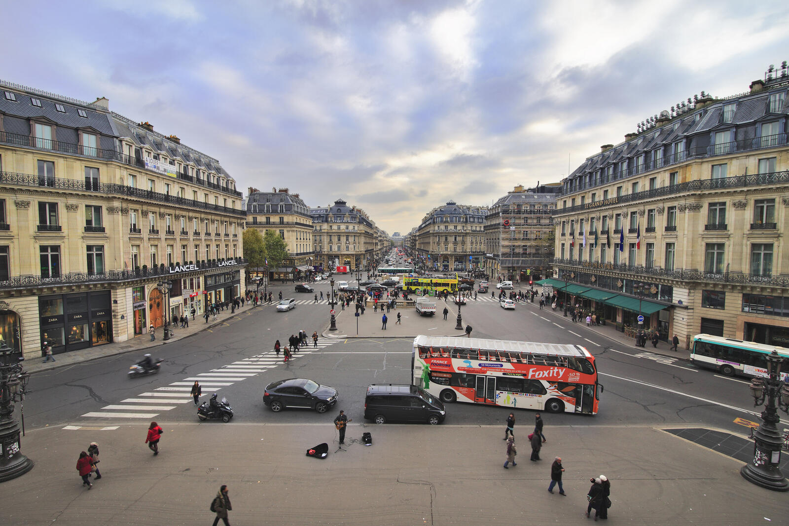 Обои перекресток город Париж на рабочий стол
