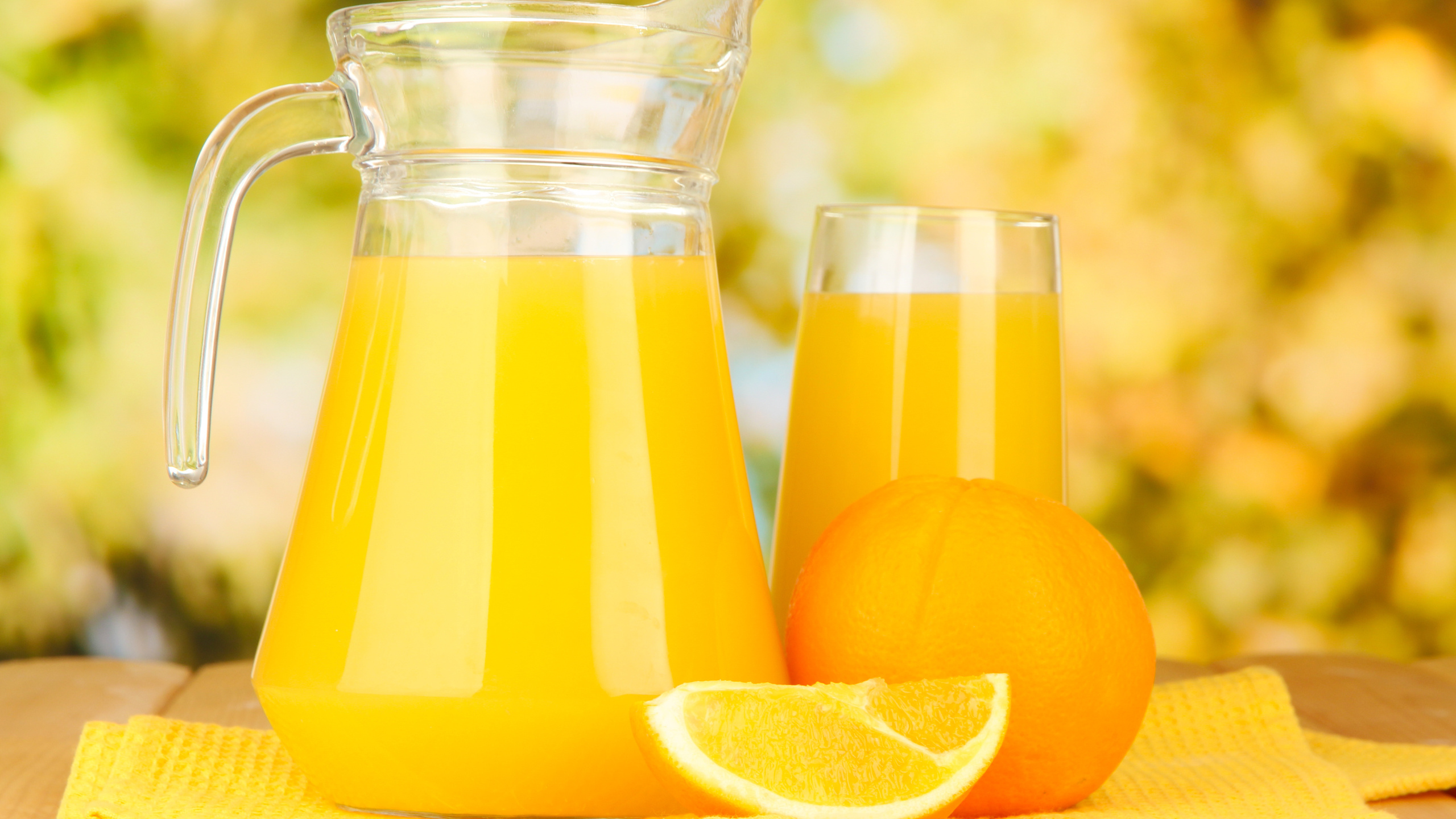 Wallpapers orange fruit juice on the desktop