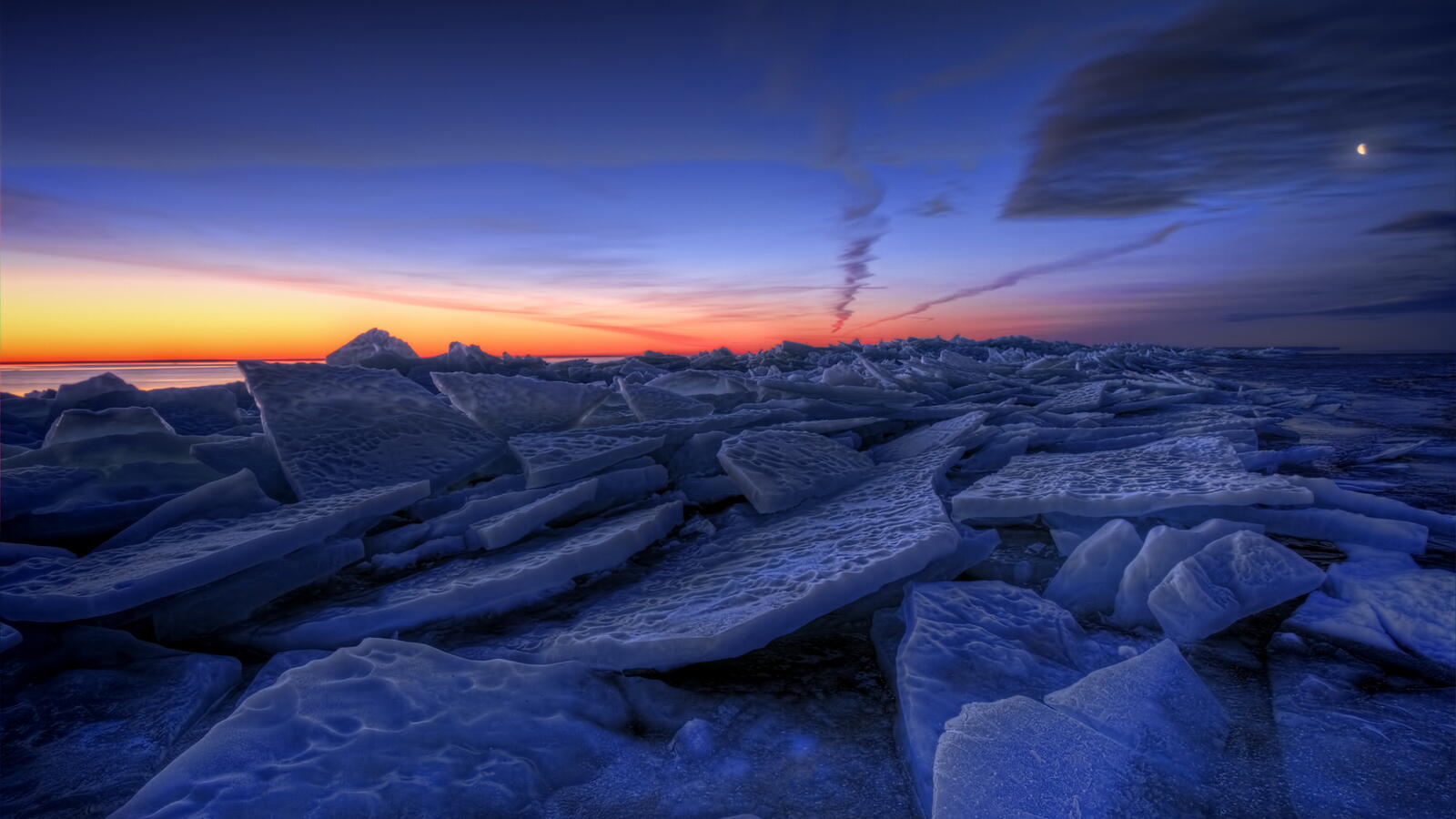 Wallpapers sea ice evening on the desktop