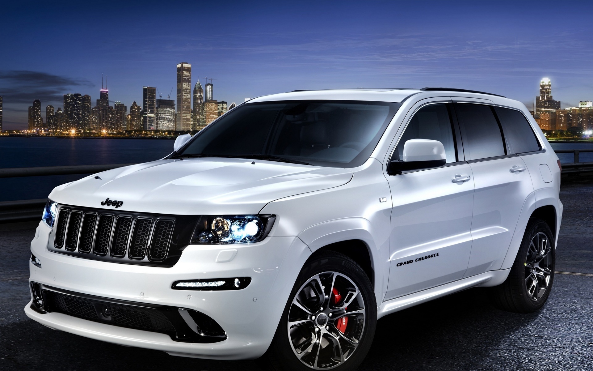 Wallpapers jeep SUV white on the desktop