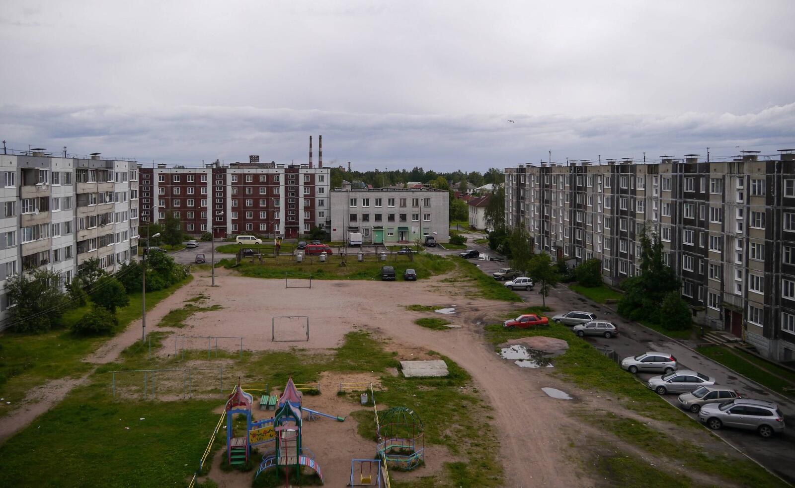 Wallpapers Priozersk houses playground on the desktop