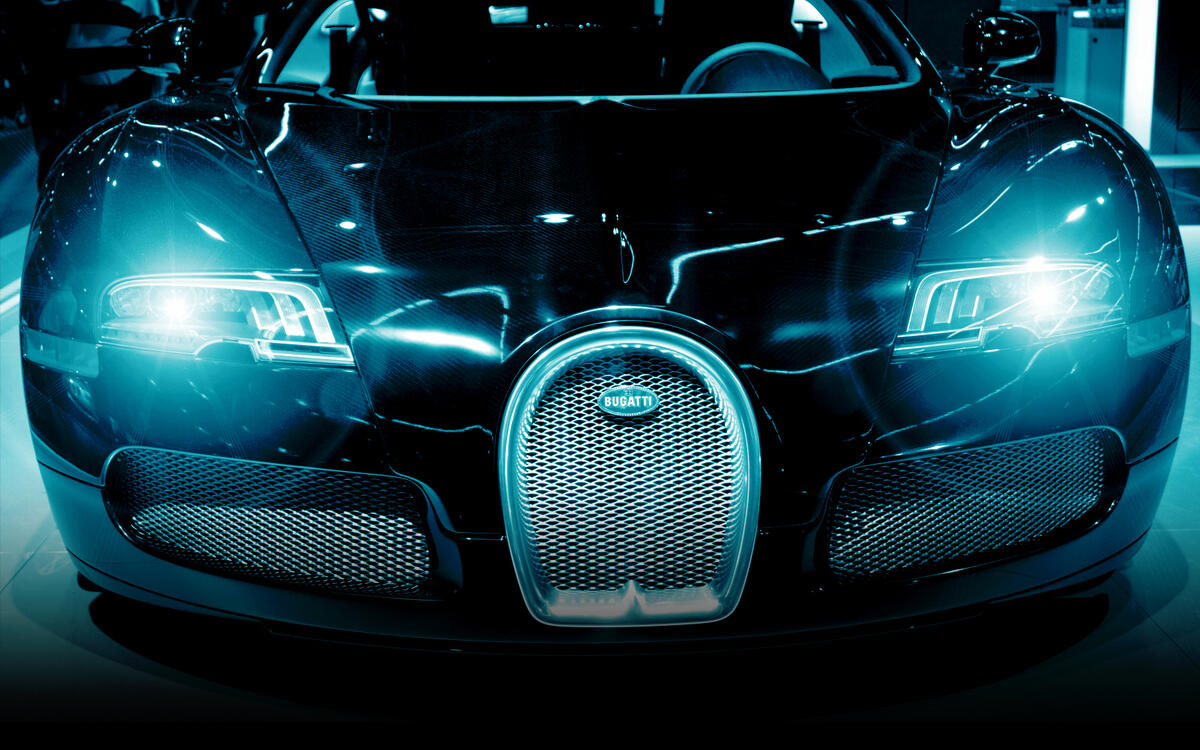 Bugatti вид спереди