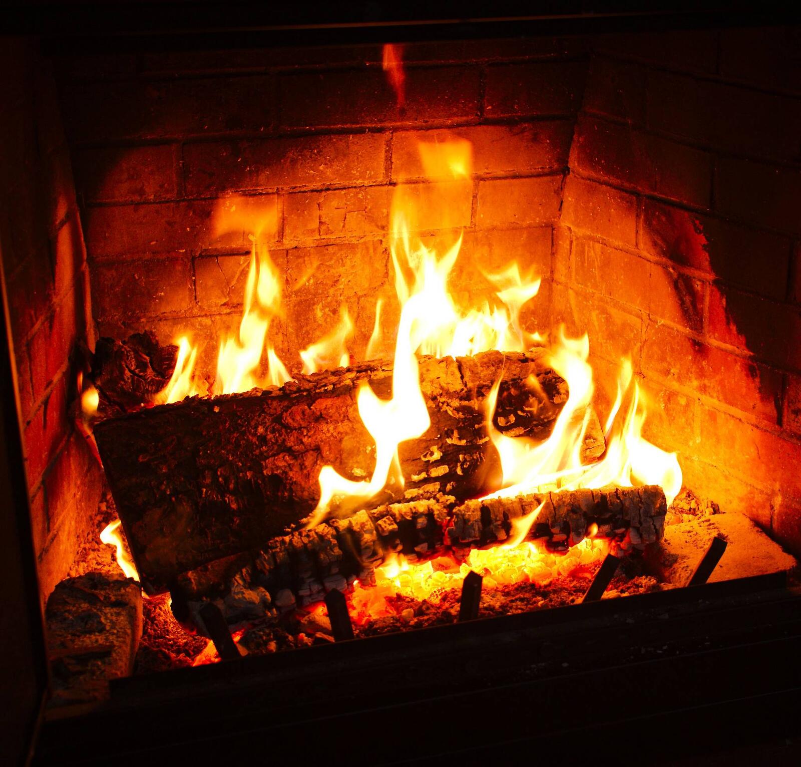 Wallpapers coals flame fireplace on the desktop