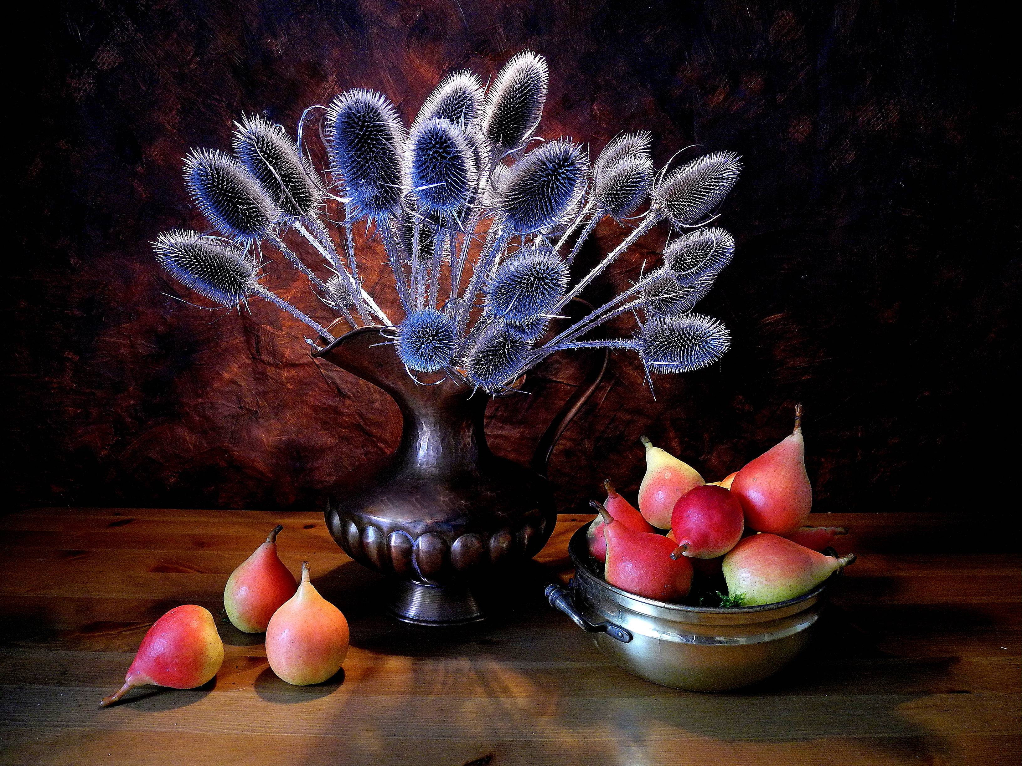 Wallpapers vase plants pears on the desktop