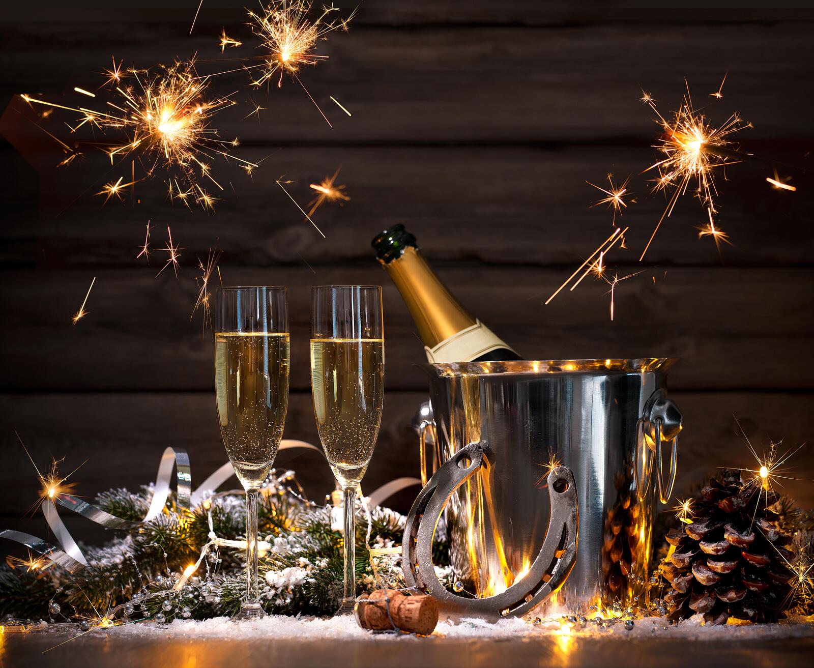 桌面上的壁纸香槟酒 圣诞壁纸 新年