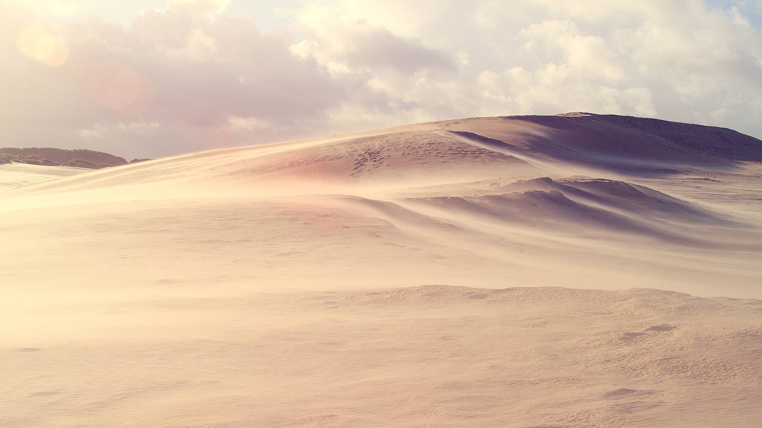 Бесплатное фото Заставка дюны, пески на айфон