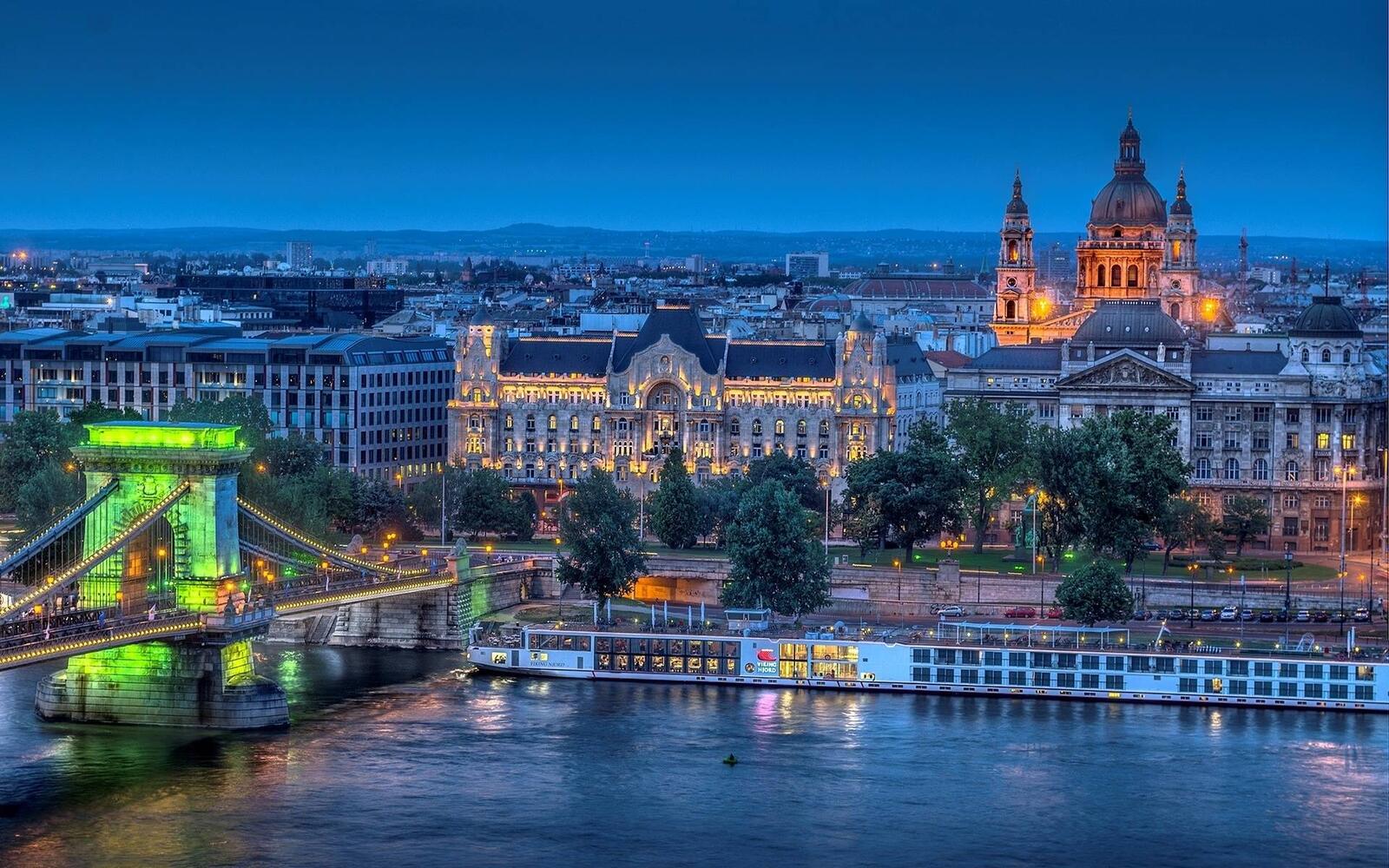 Обои Венгрия Будапешт река на рабочий стол