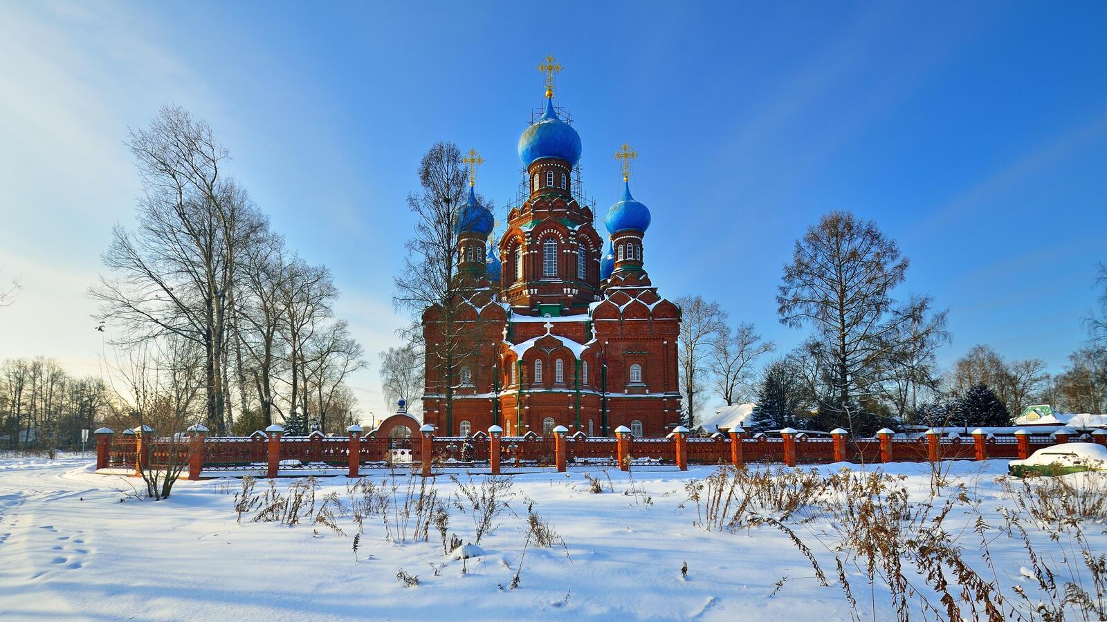 Wallpapers Church of the Intercession of the Blessed Virgin in Cherkizovo frost cathedral on the desktop
