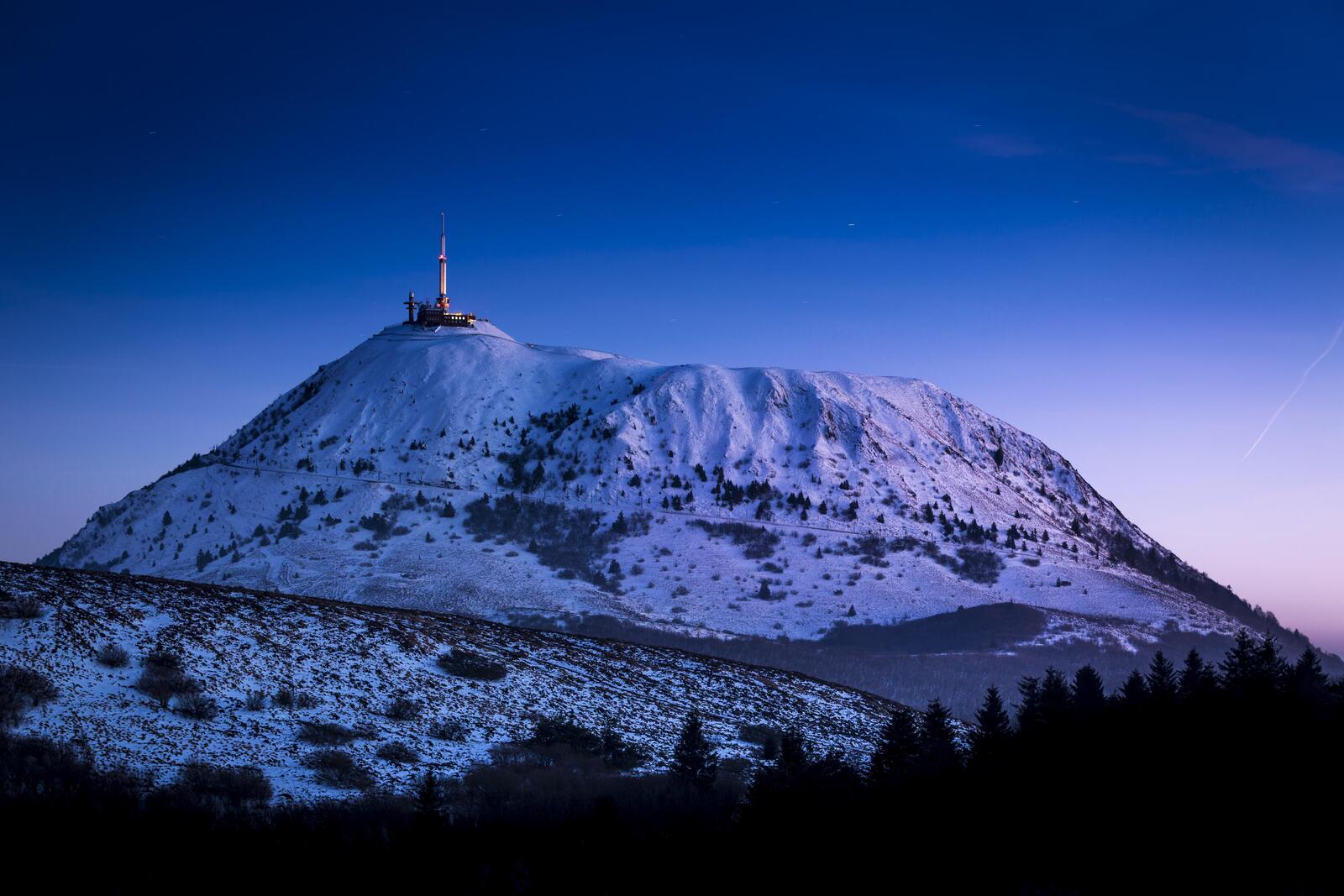 Wallpapers Clermont-Ferrand France mountain on the desktop