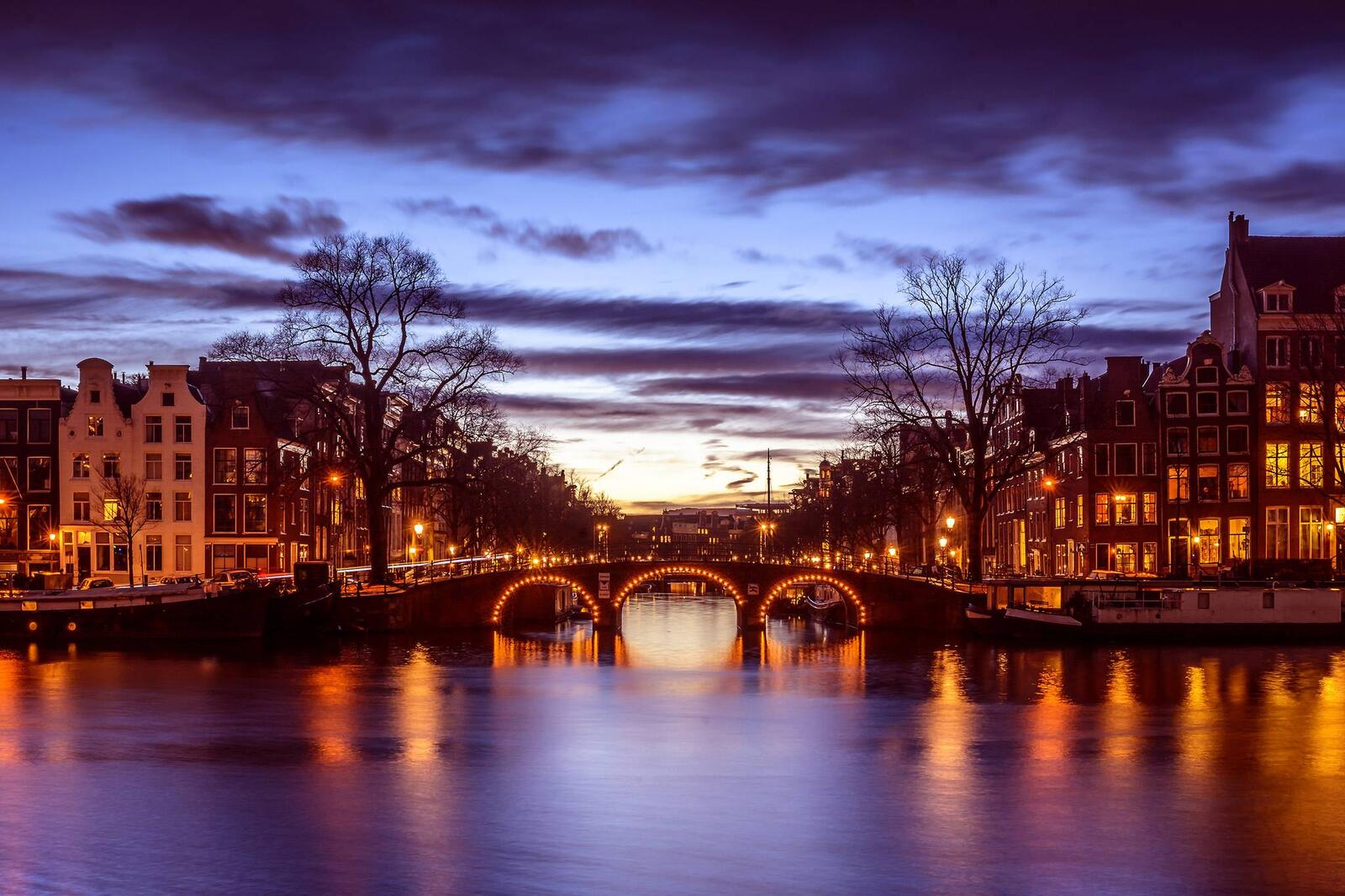 Обои мост Амстердам город на рабочий стол