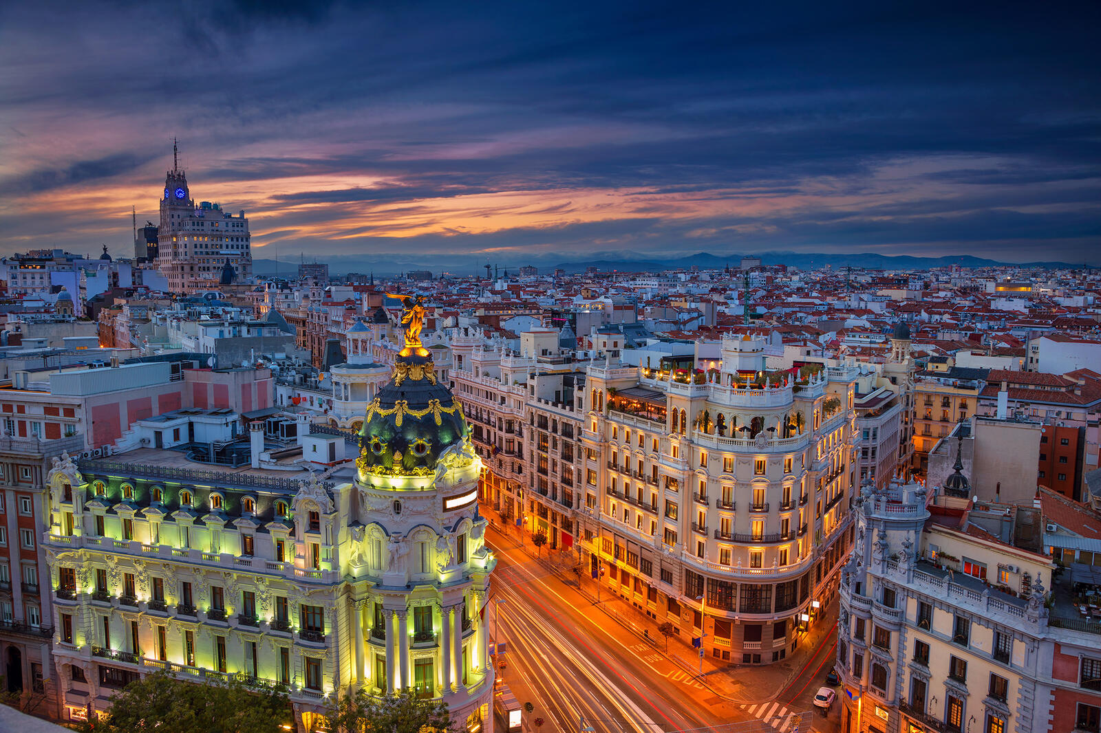 Wallpapers Madrid city lights on the desktop