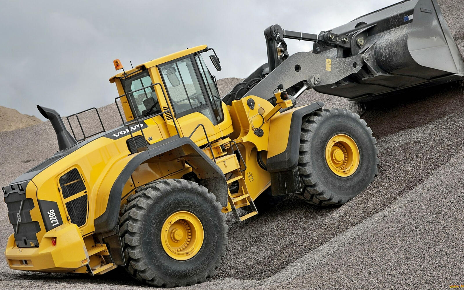 Wallpapers Volvo loader special machinery on the desktop