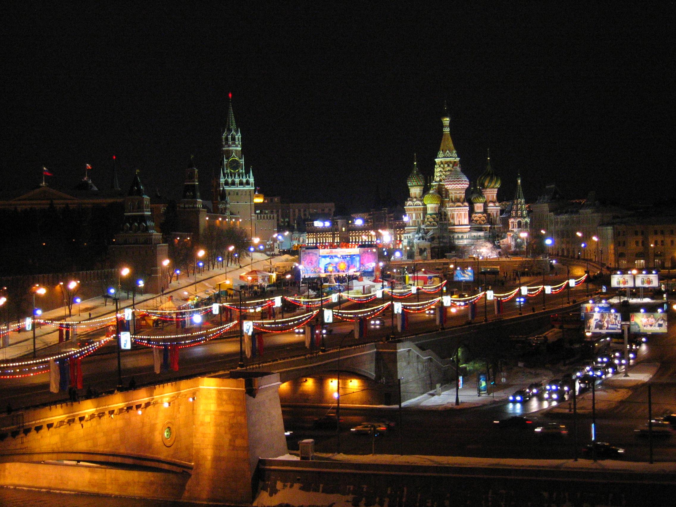 москва фото красной площади вечером